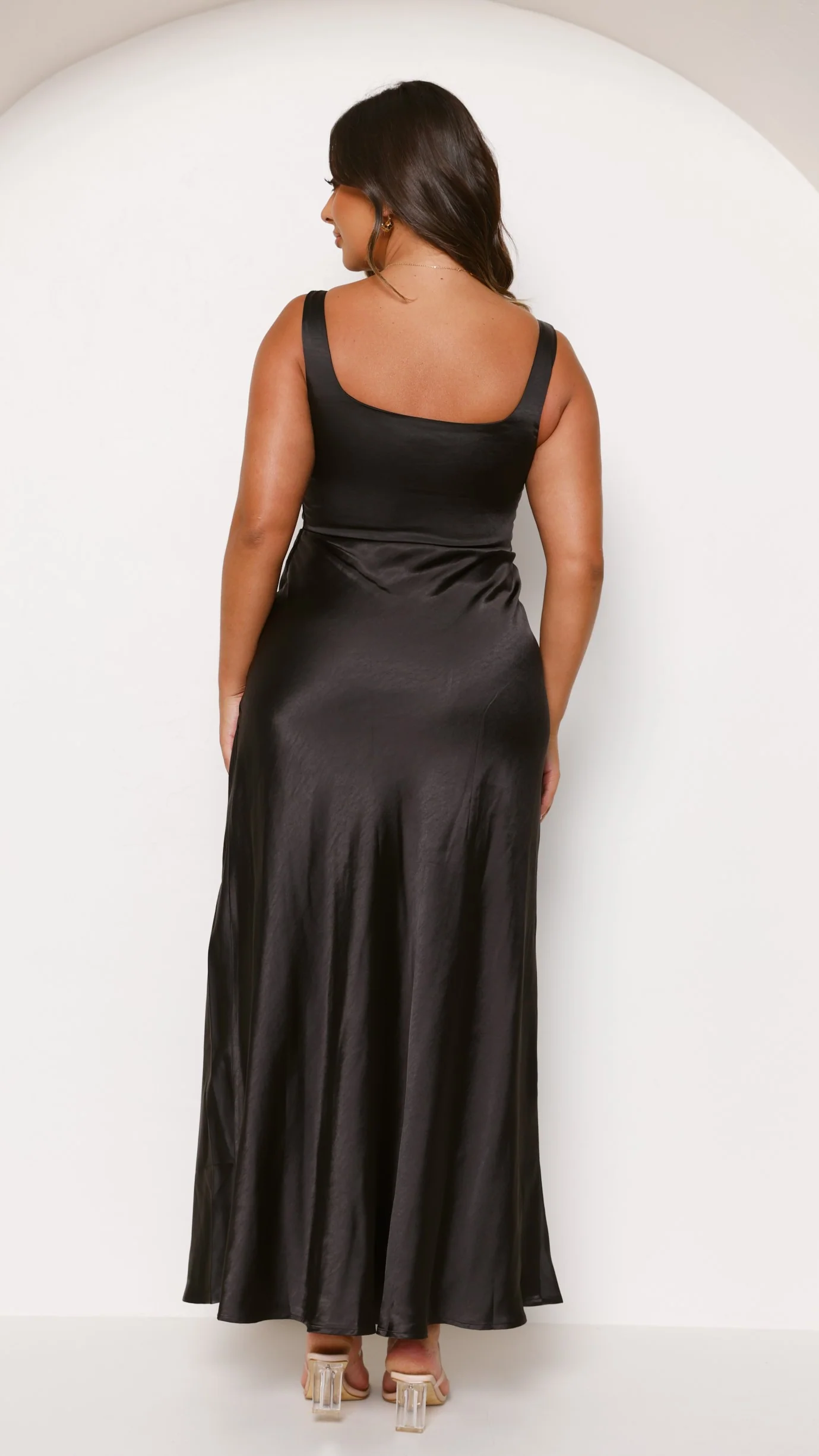 Alaria Maxi Dress - Black - Image 7