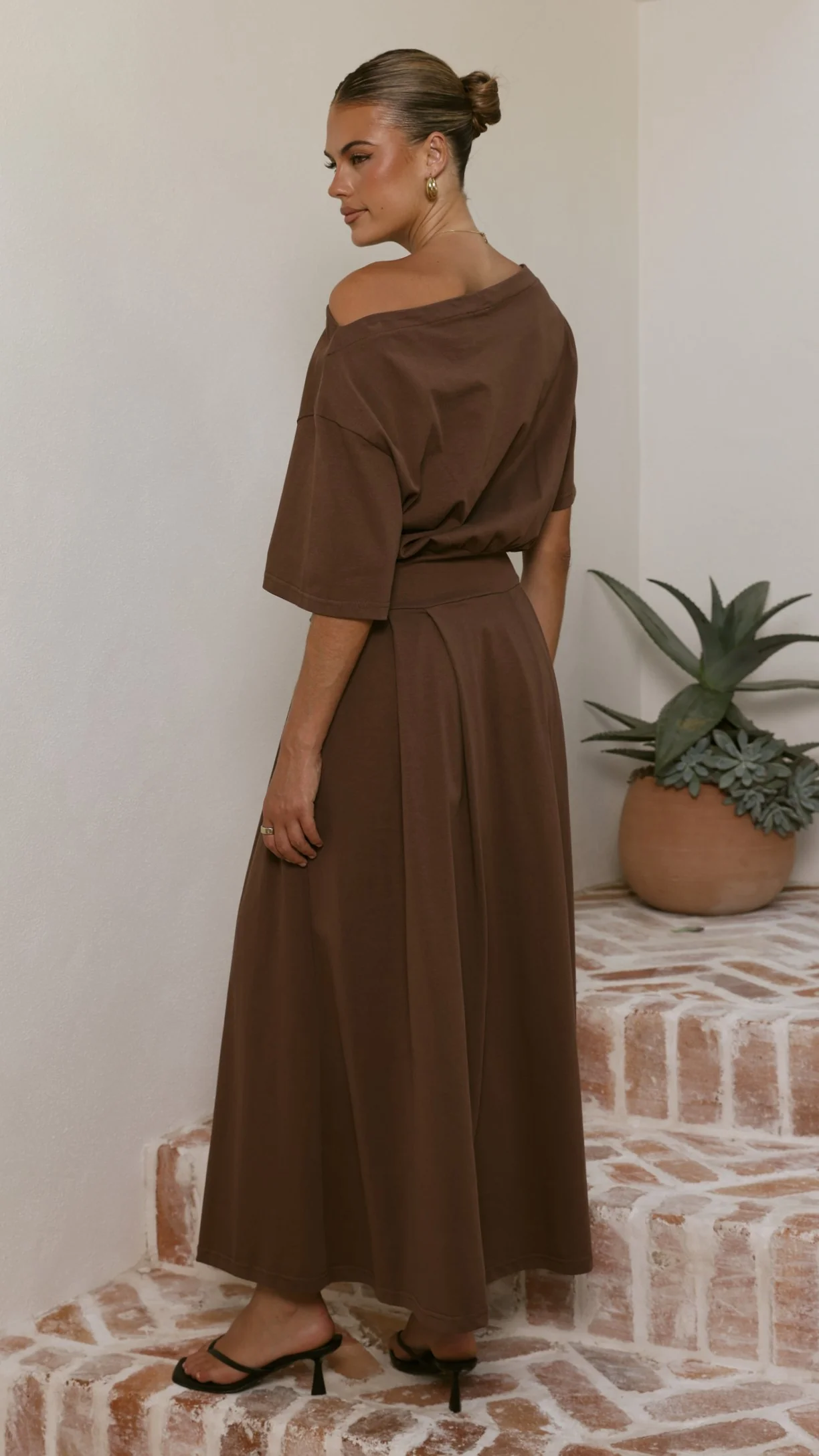 Aleski Maxi Dress - Chocolate - Image 2