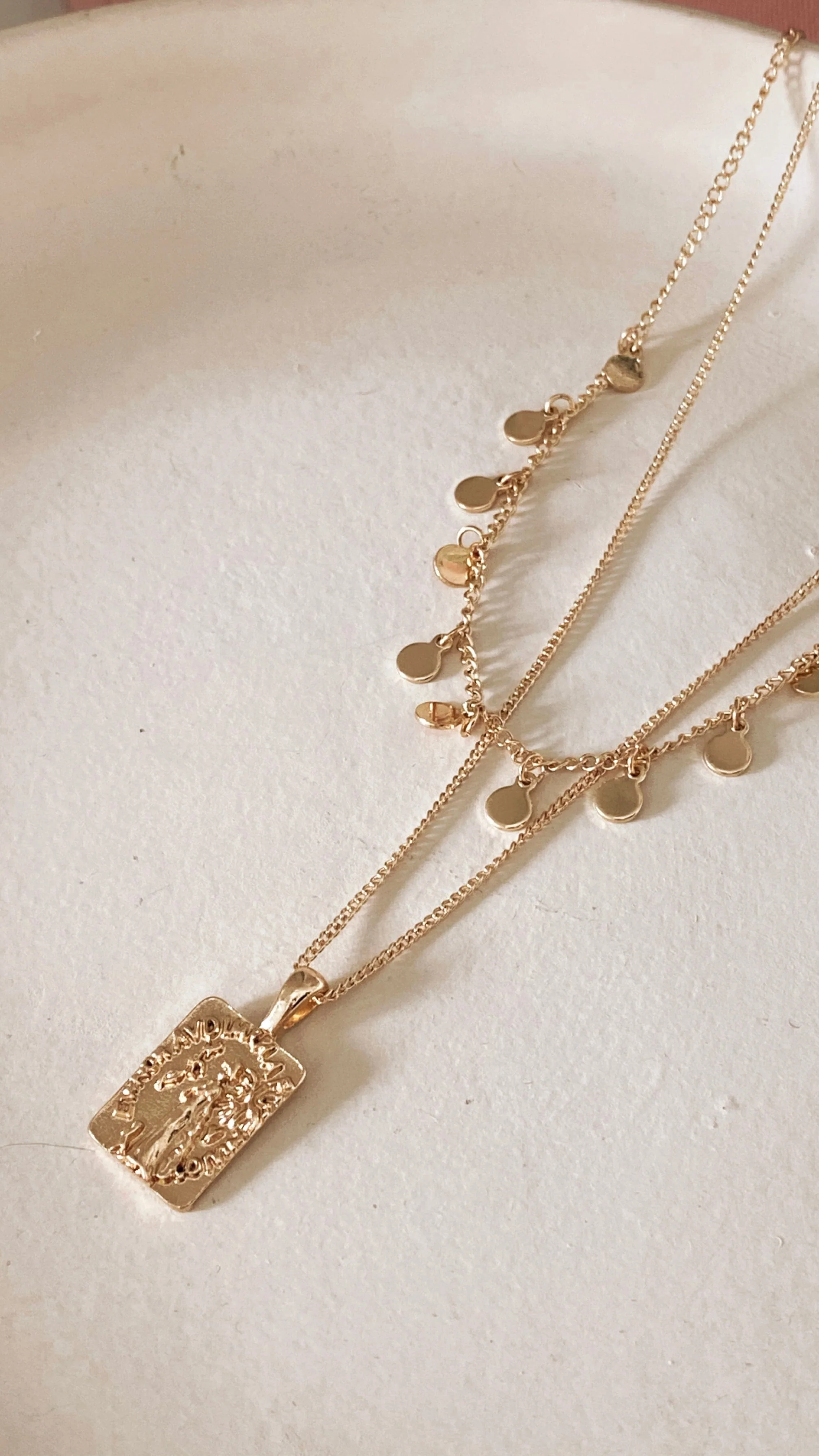 Alice Pendant Necklace - Gold - Image 9