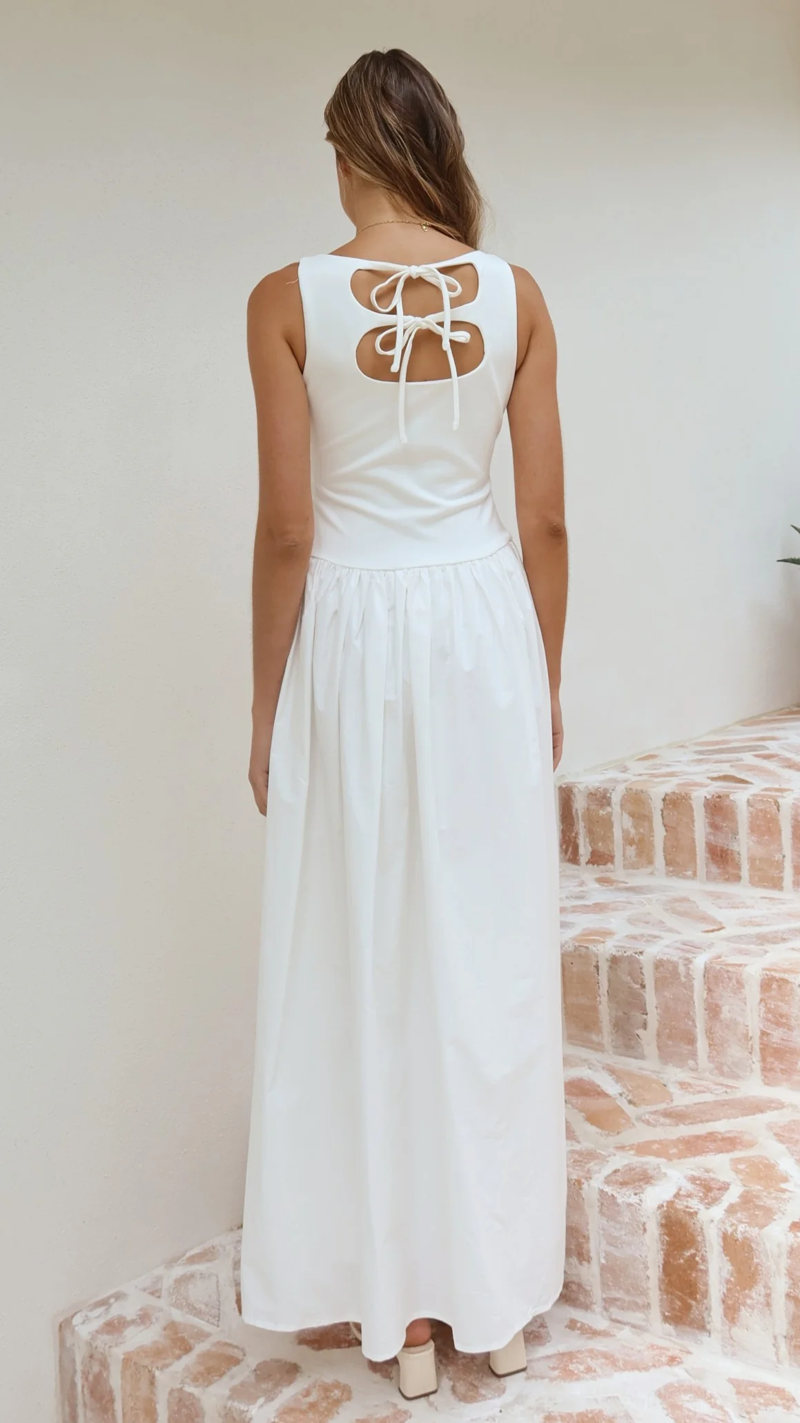 Alita Maxi Dress - White - Image 2