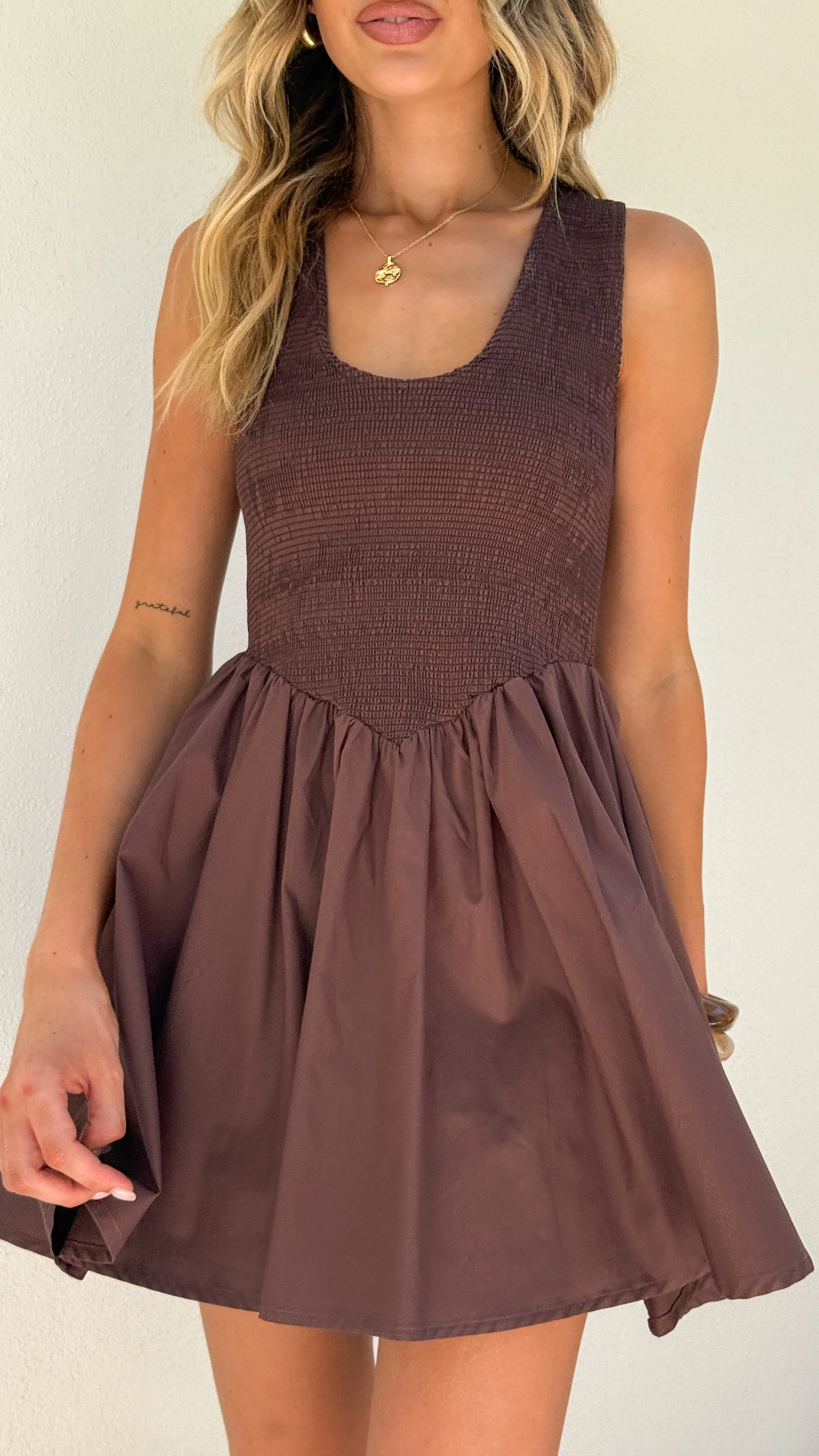 Amira Mini Dress - Chocolate - Image 4