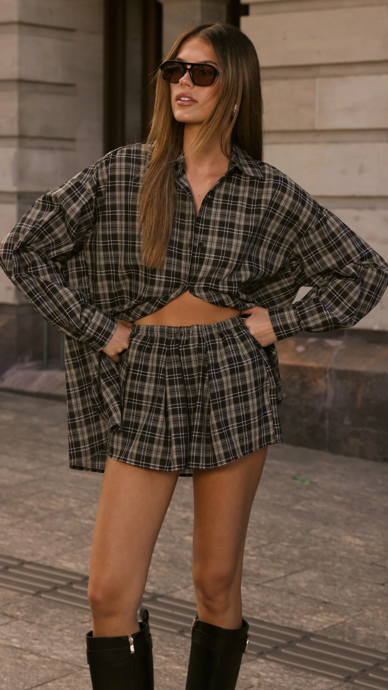 Arli Shorts - Black/Beige Plaid - Image 11