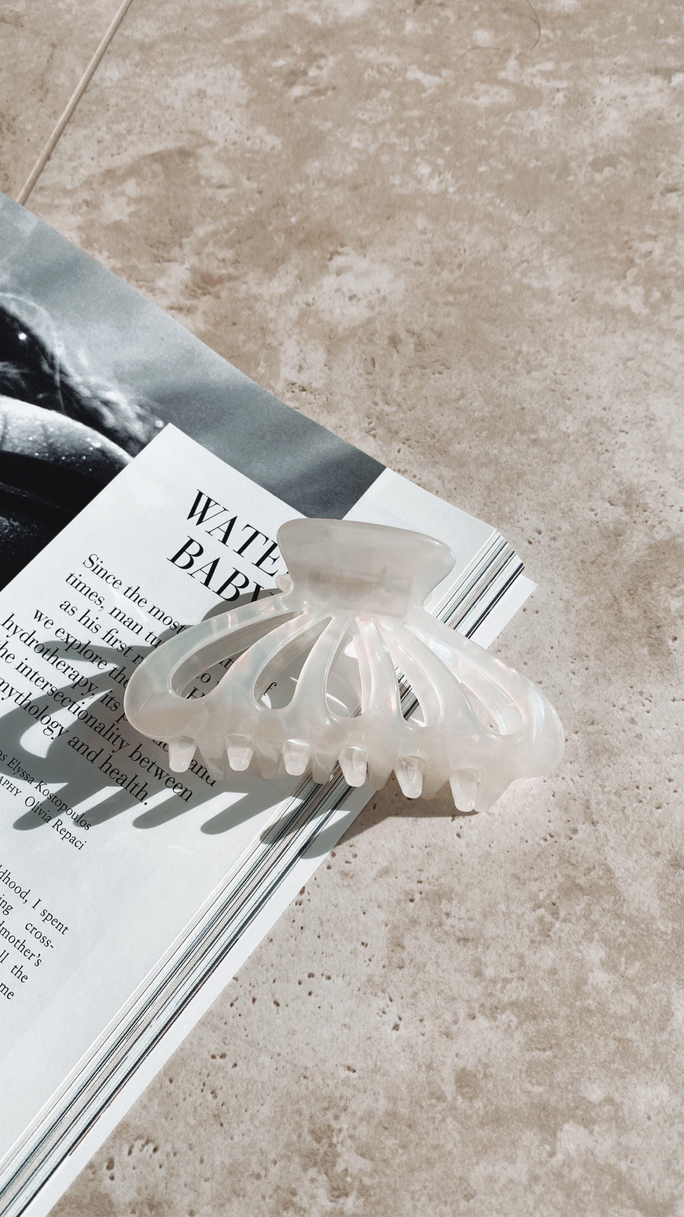 Bianca Butterfly Claw Clip - Ivory Marble - Image 4
