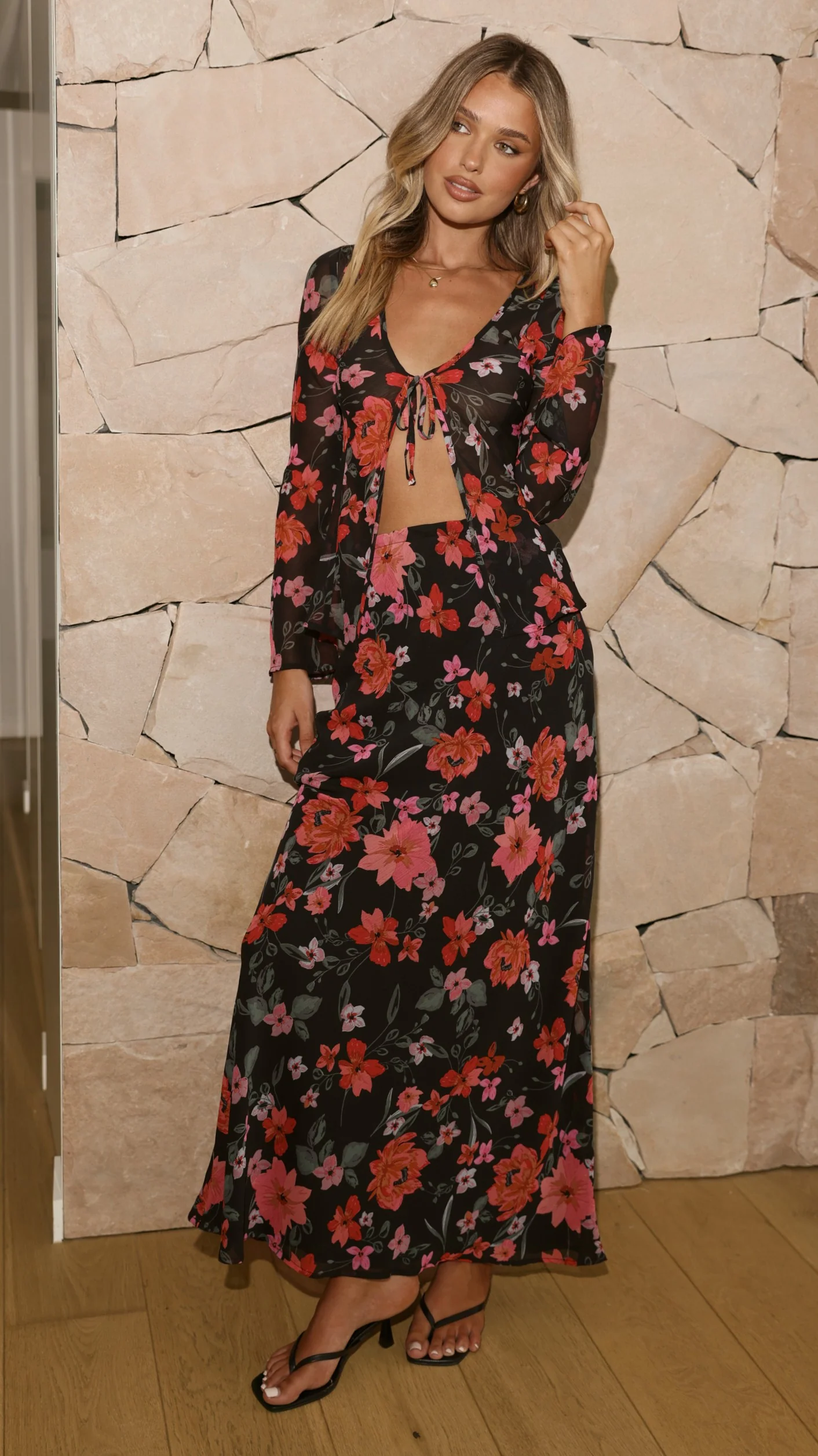 Brianna Open Tie Top - Dark Floral - Image 10