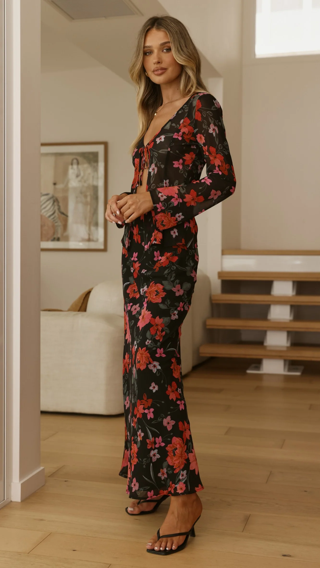 Brianna Open Tie Top - Dark Floral - Image 4