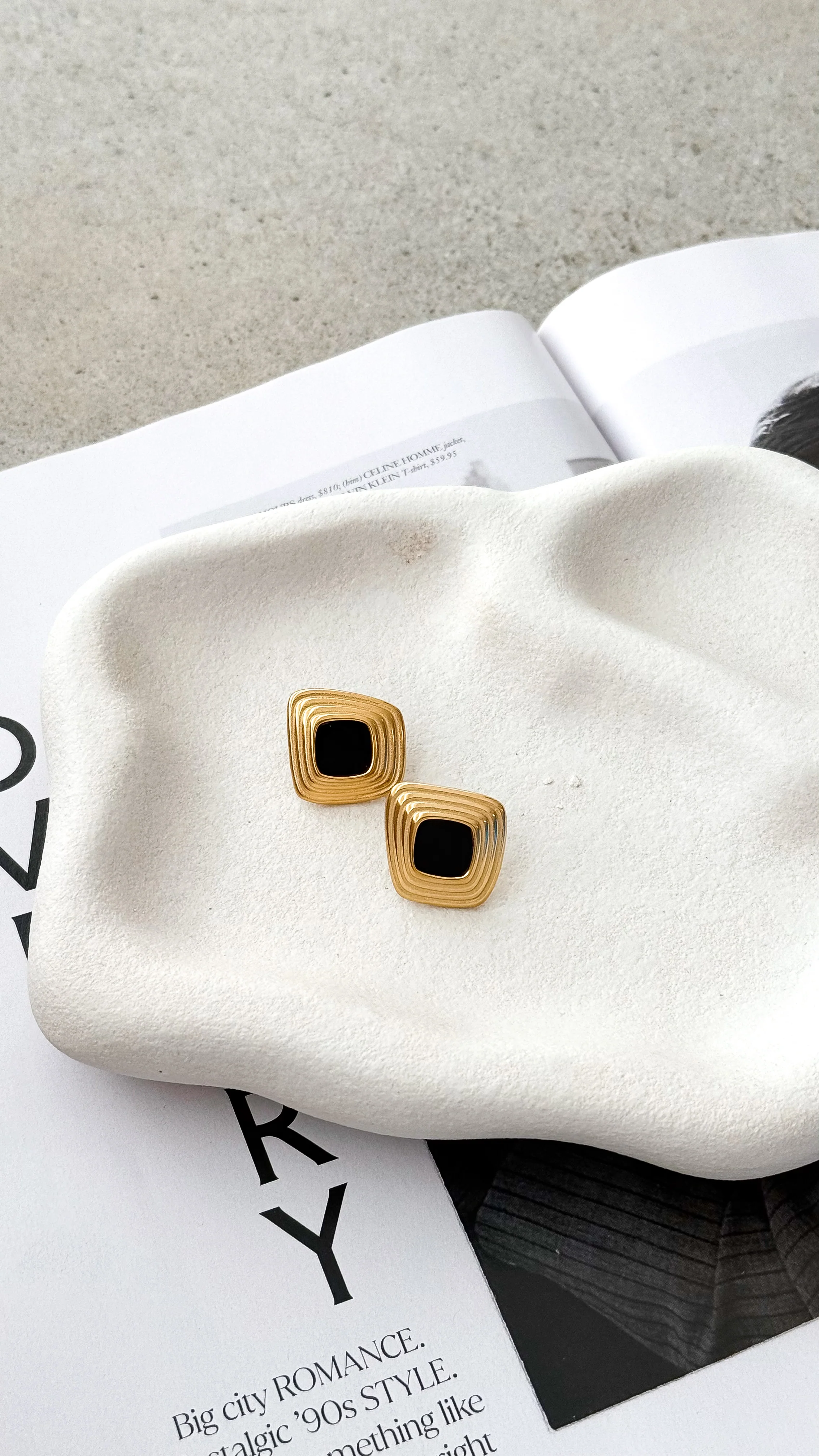 Bronnie Earrings - Gold / Black - Image 8