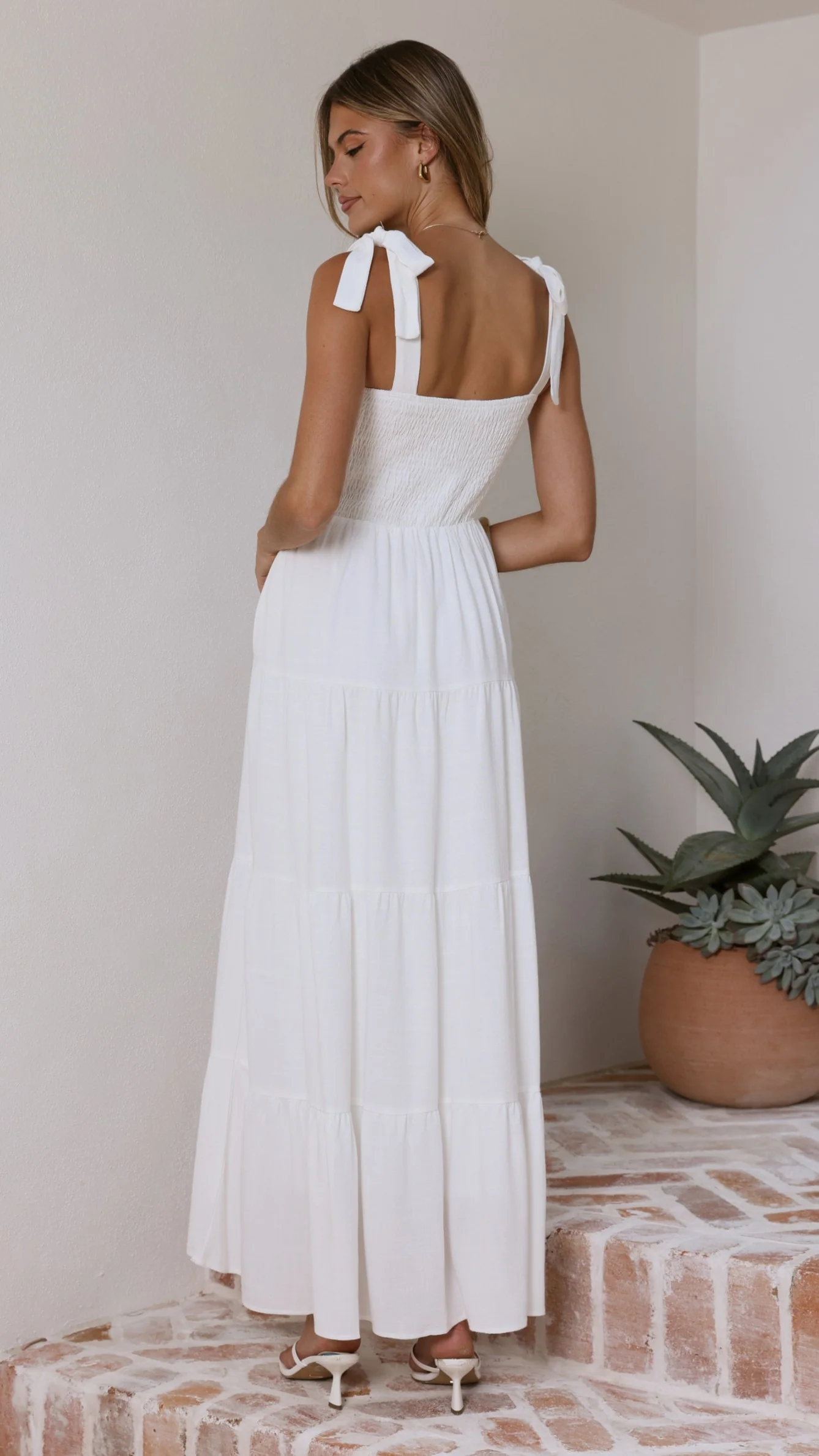 Carlina Tiered Maxi Dress - White - Image 7