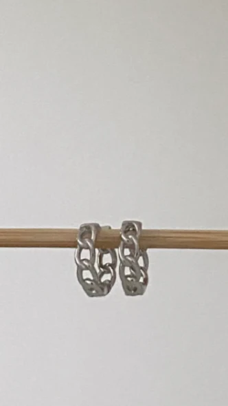 Chain Huggie - Silver - Image 4