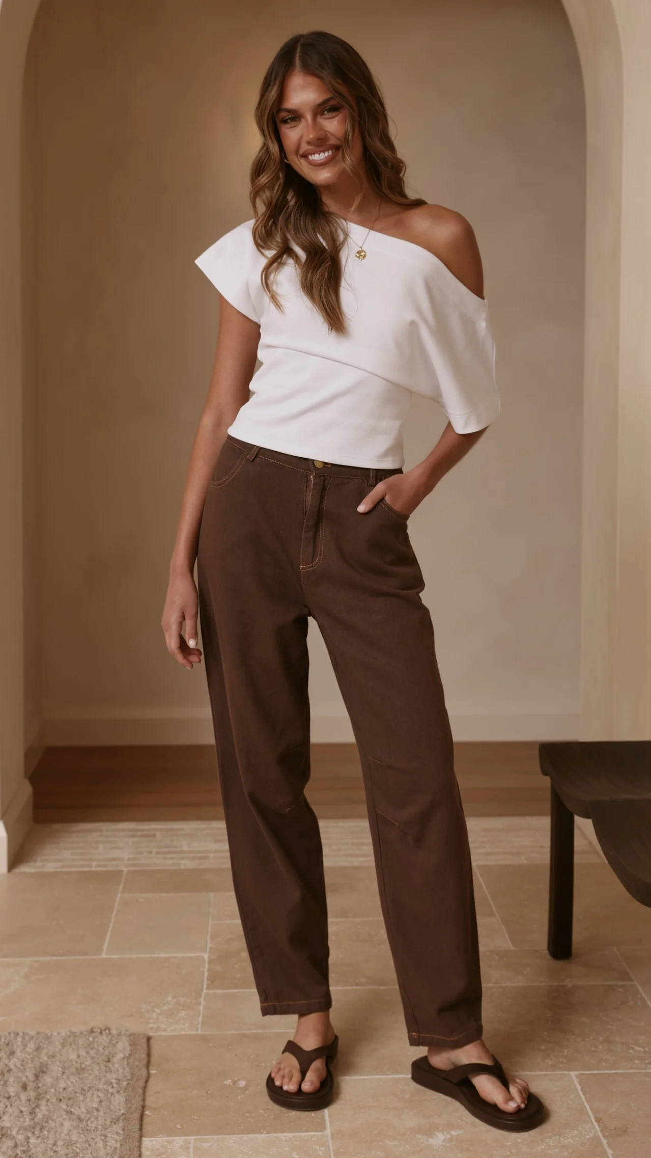 Cleora Barrel Jeans - Chocolate