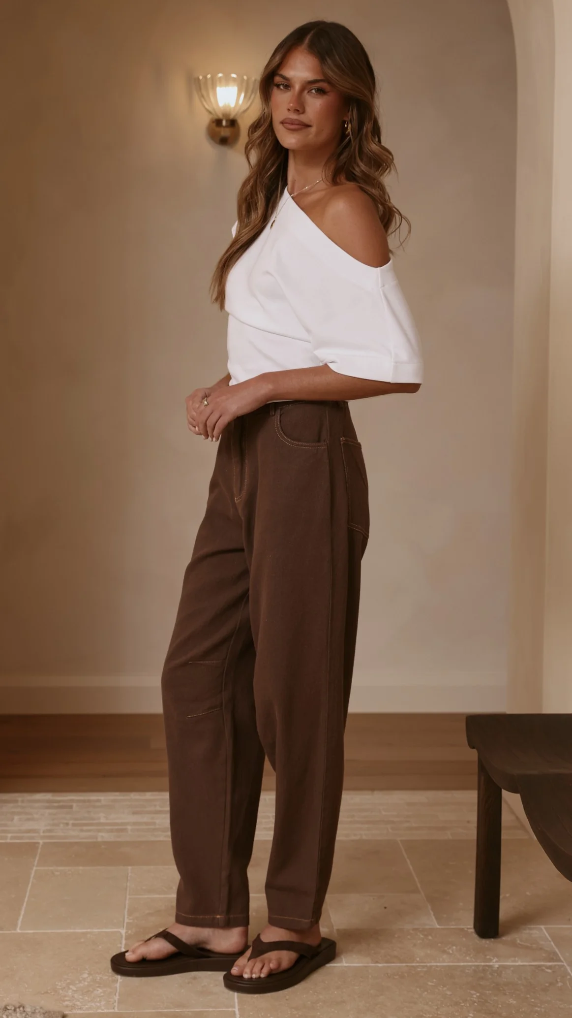 Cleora Barrel Jeans - Chocolate - Image 4