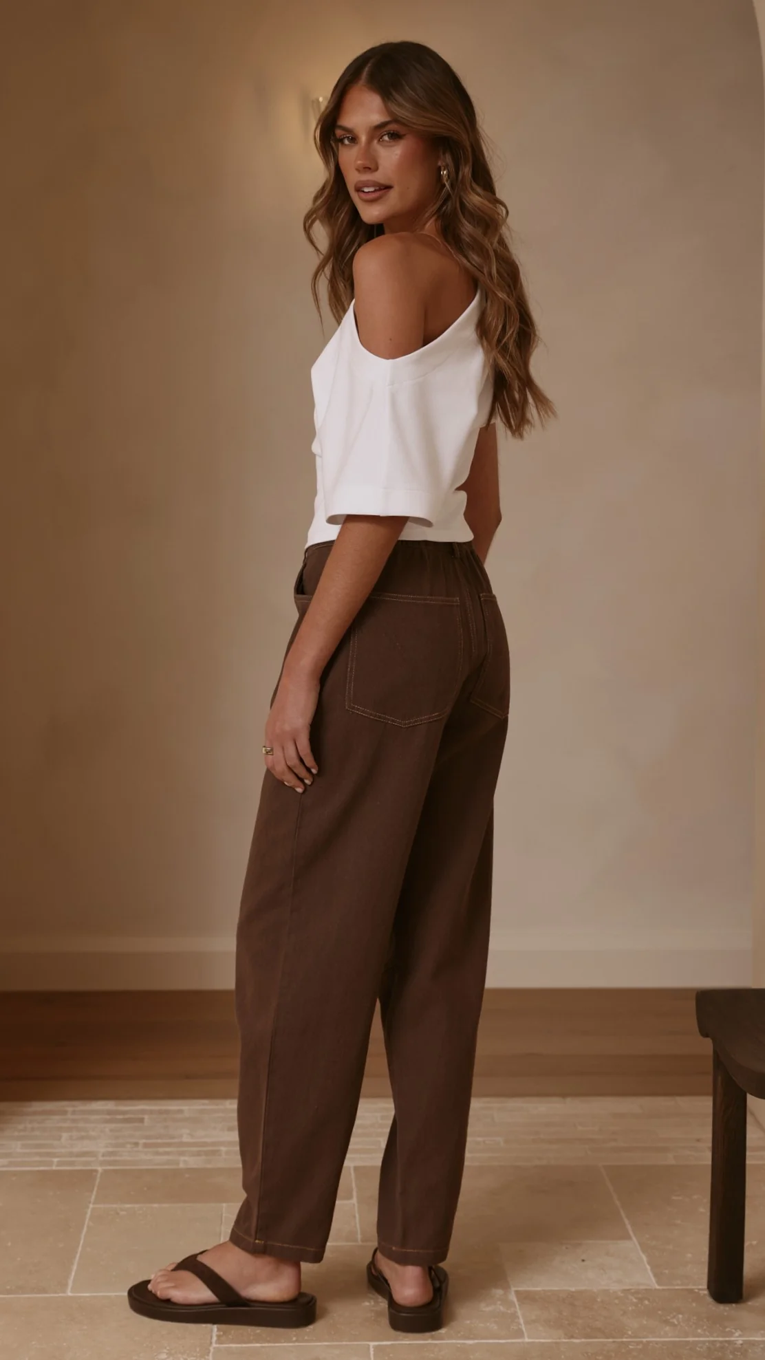 Cleora Barrel Jeans - Chocolate - Image 8