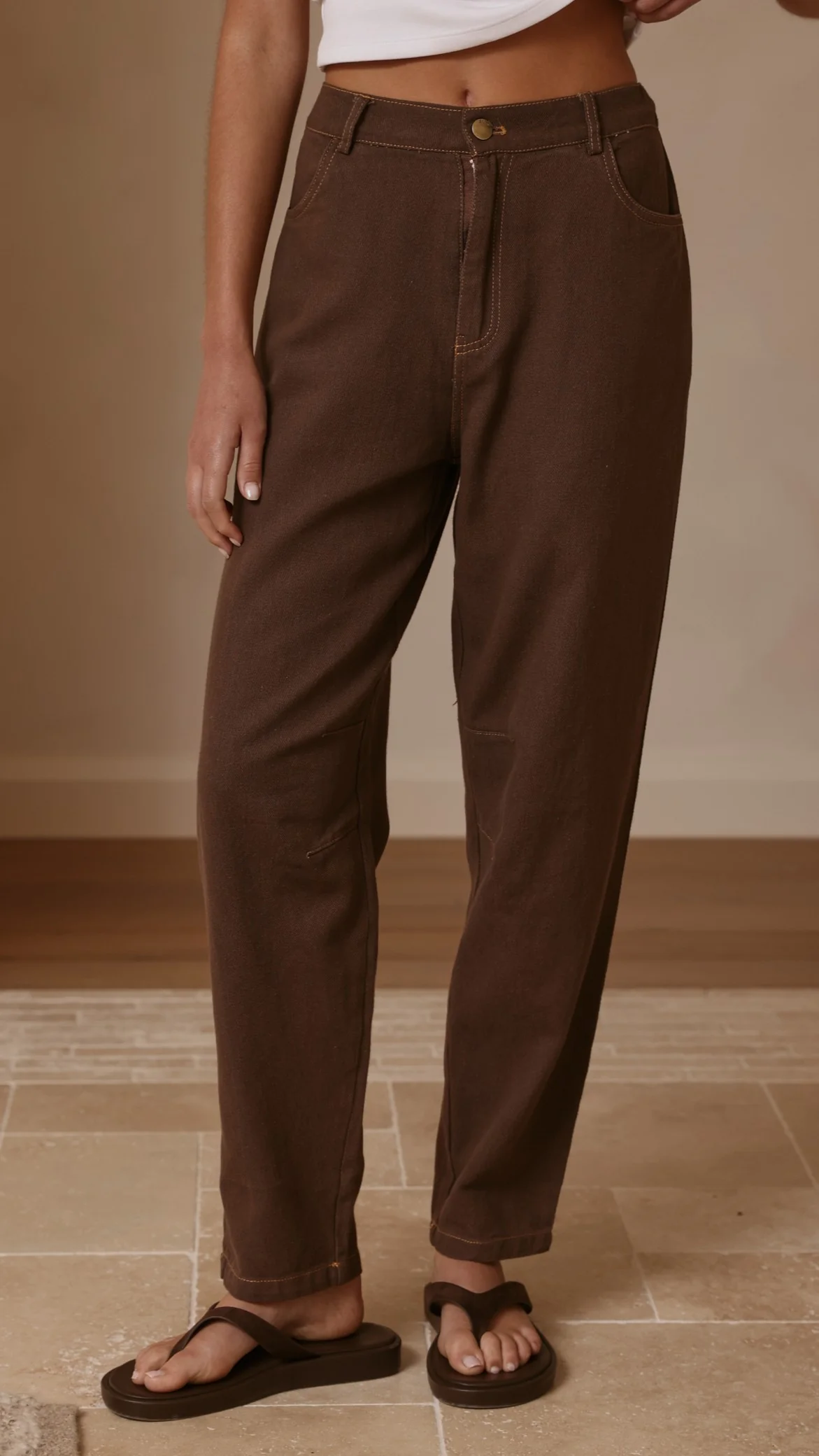 Cleora Barrel Jeans - Chocolate - Image 9