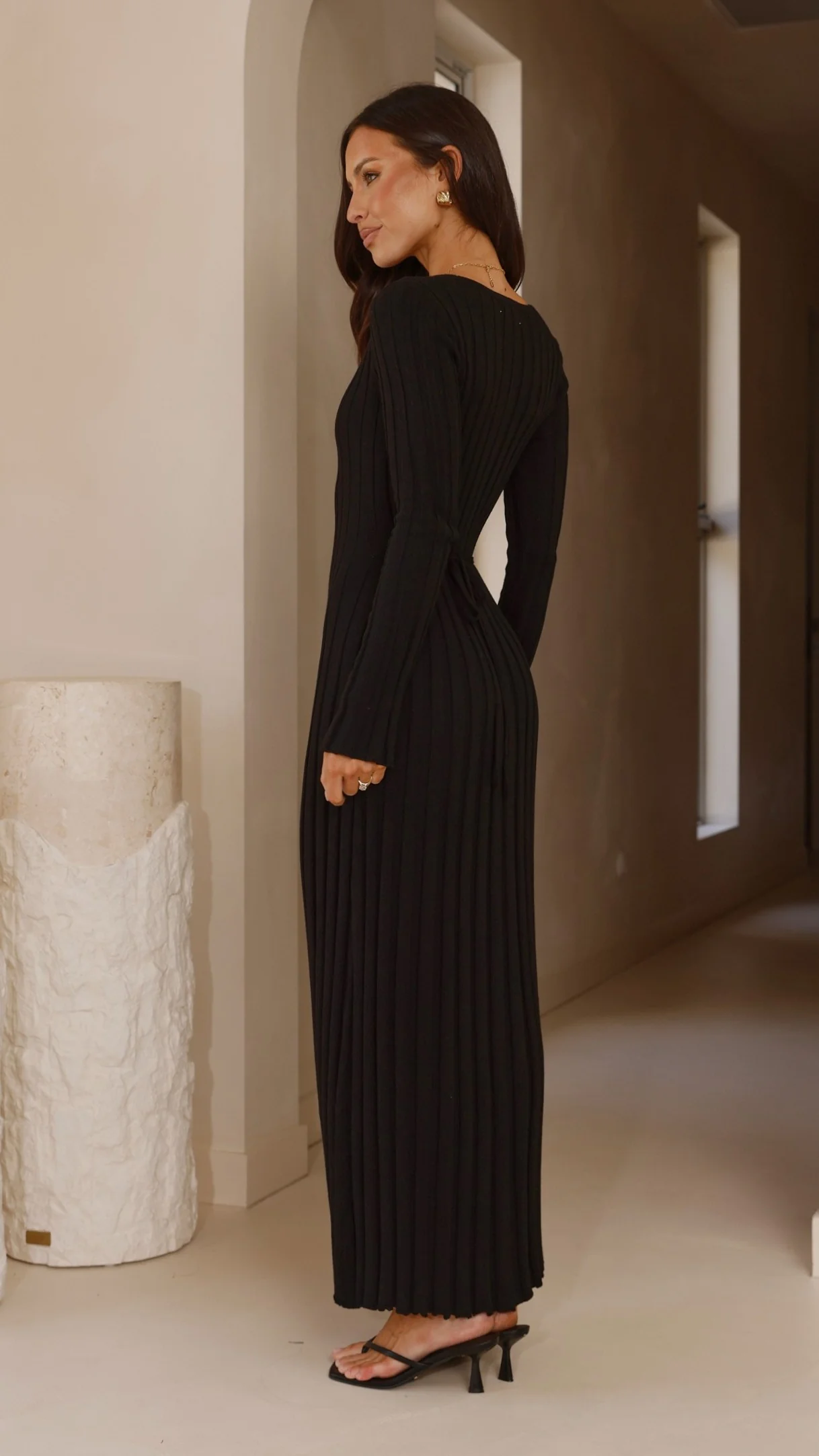 Cyra Long Sleeve Maxi Dress - Black - Image 2