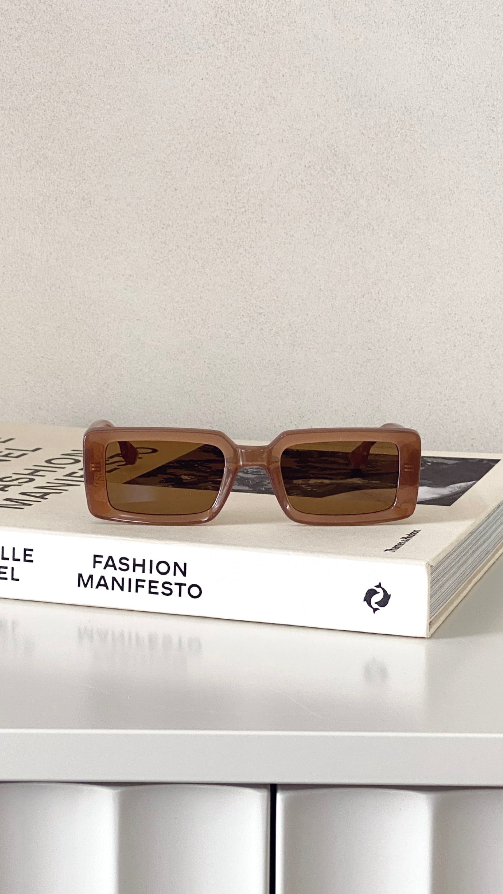 Danica Sunglasses - Latte - Image 3