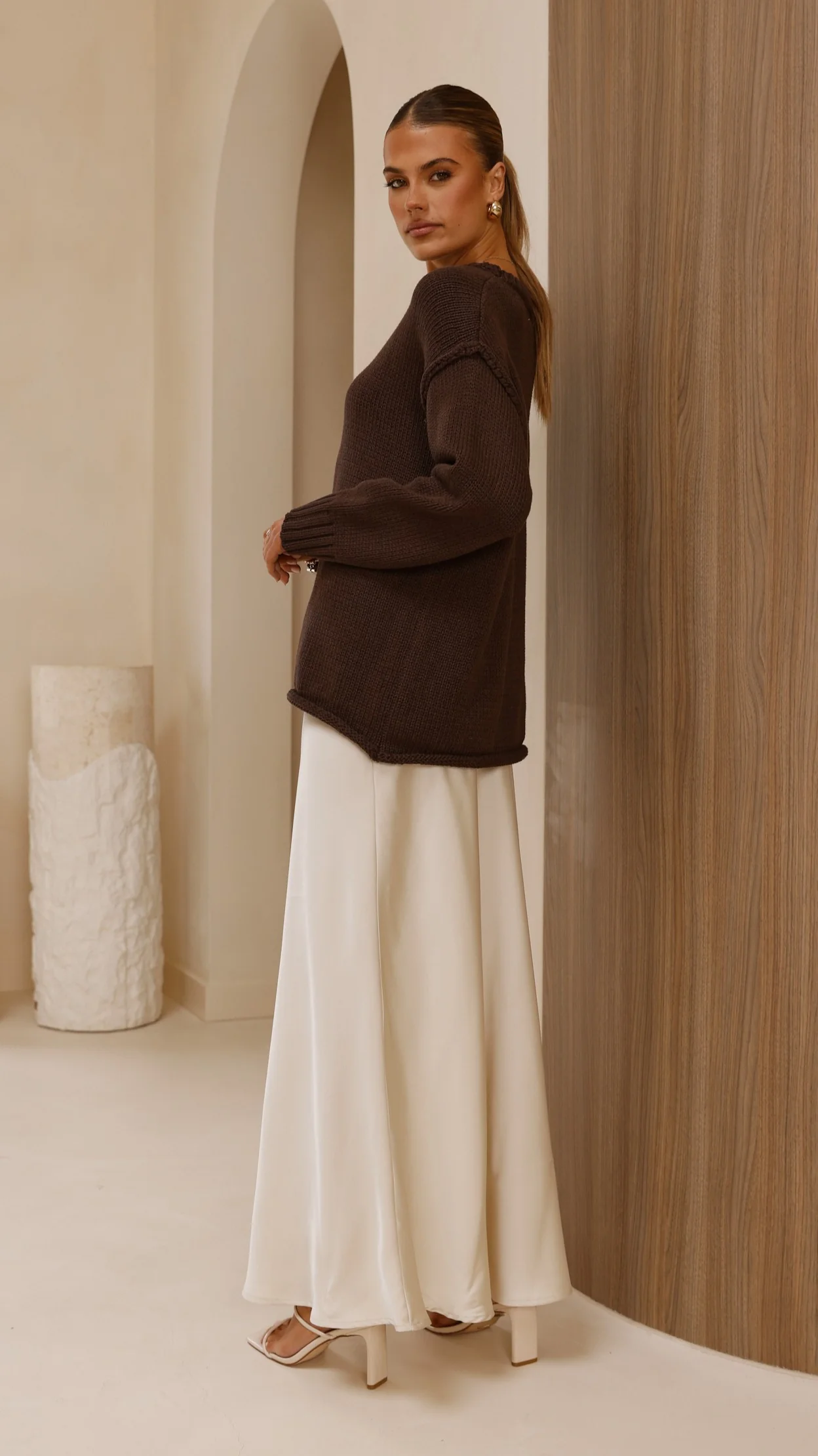 Delvine Knit Jumper - Chocolate - Image 2