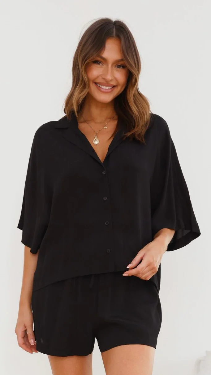 Edita Shorts - Black - Image 7