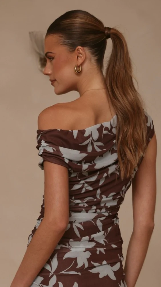 Ellita Off Shoulder Top - Chocolate/Blue Print - Image 2