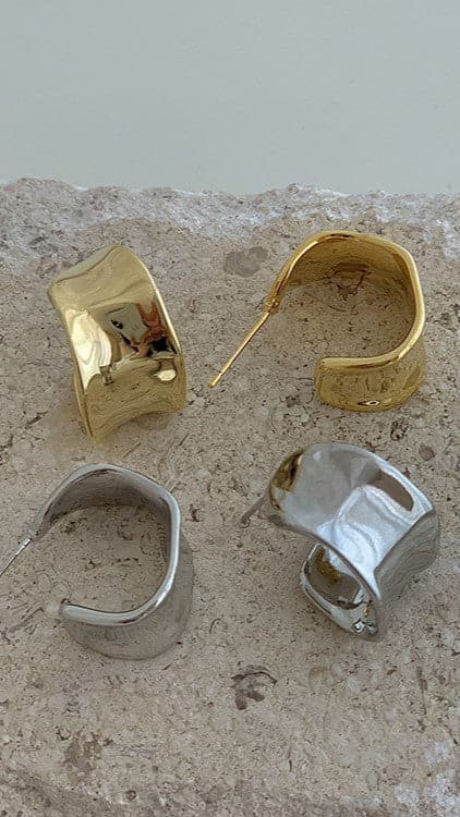 Erin Hoop Earrings - Gold - Image 8