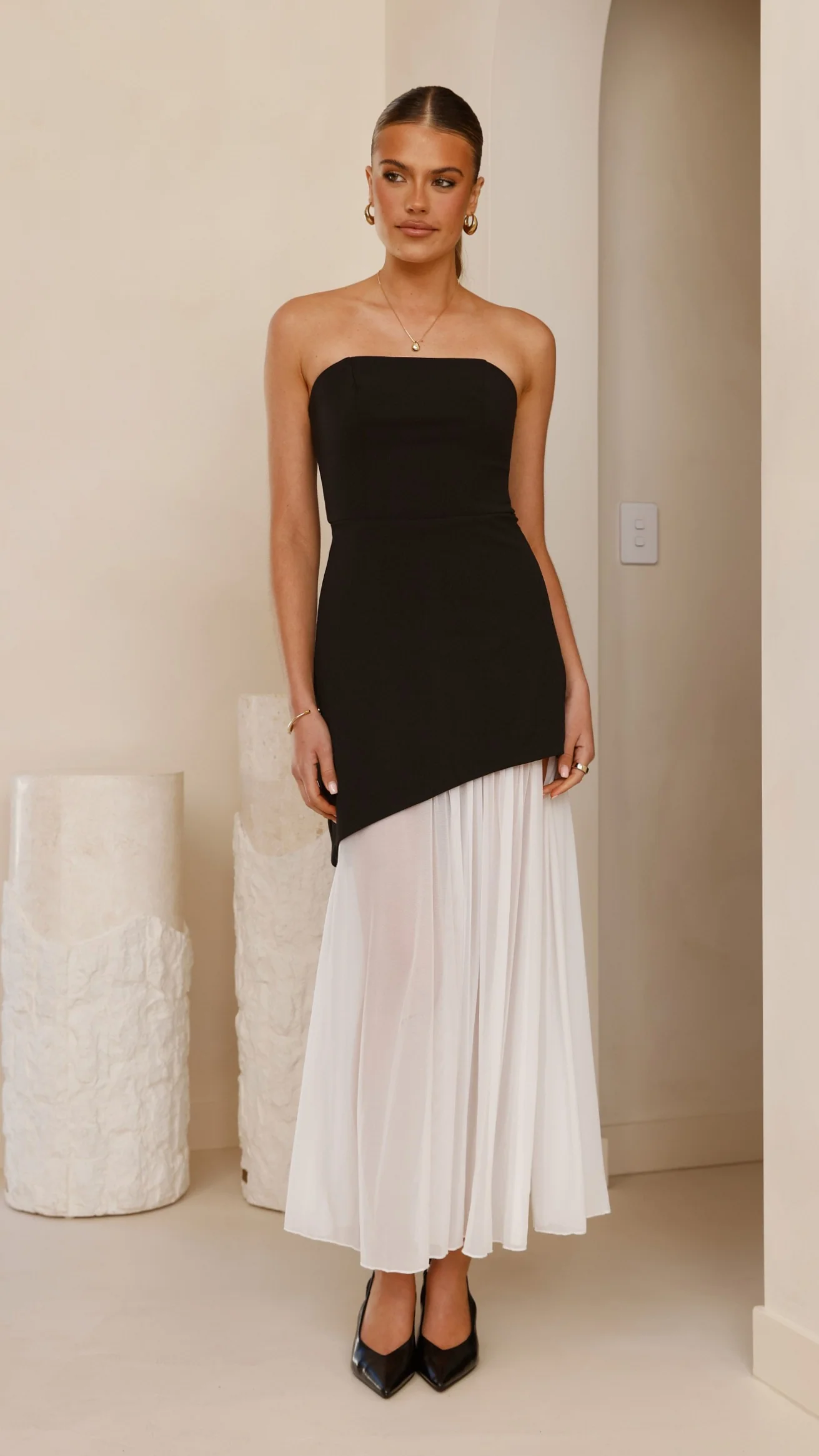 Fenella Asymmetrical Maxi Dress - Black / White - Image 5