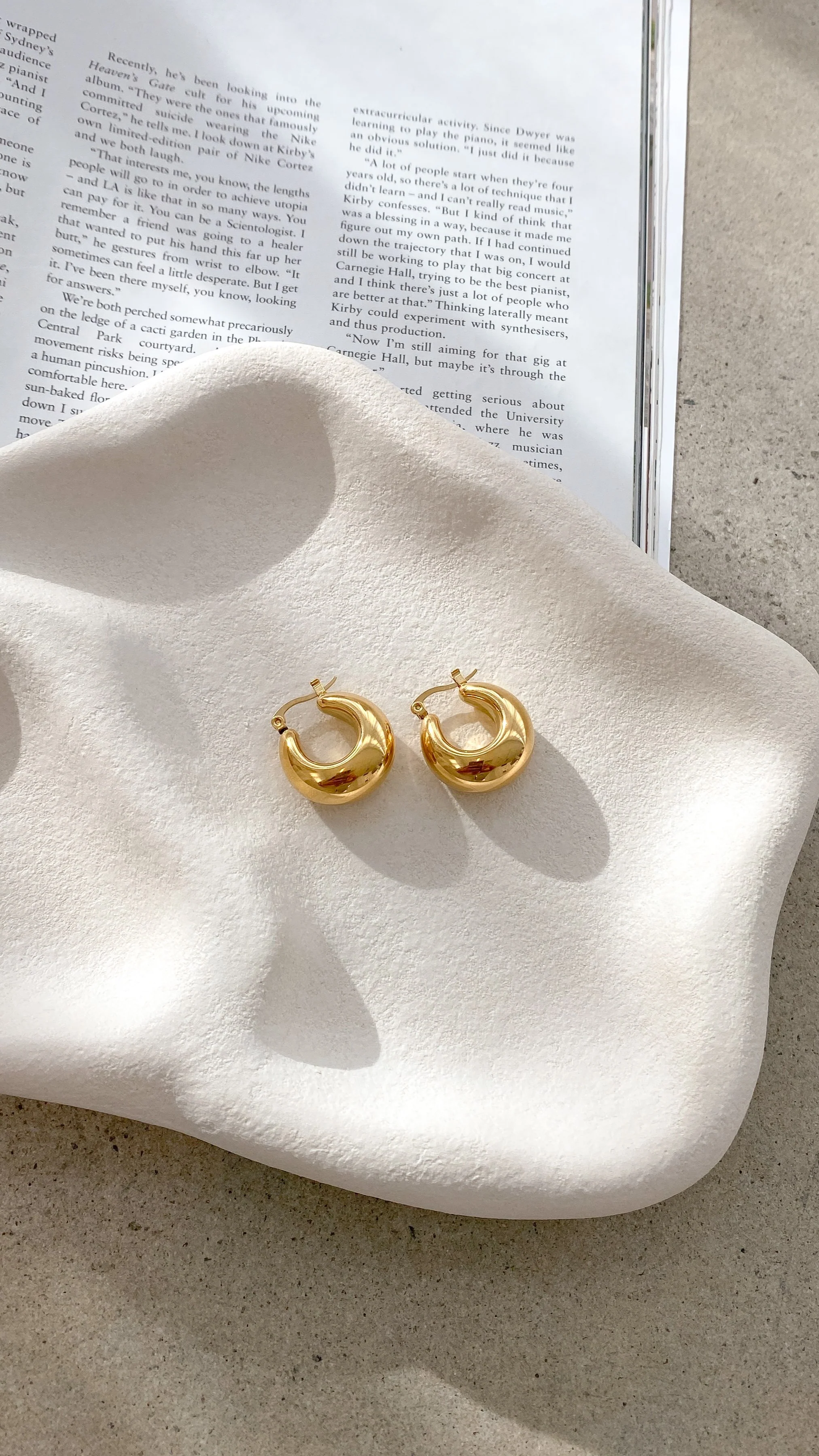 Forte Hoop Earrings - Gold - Image 3