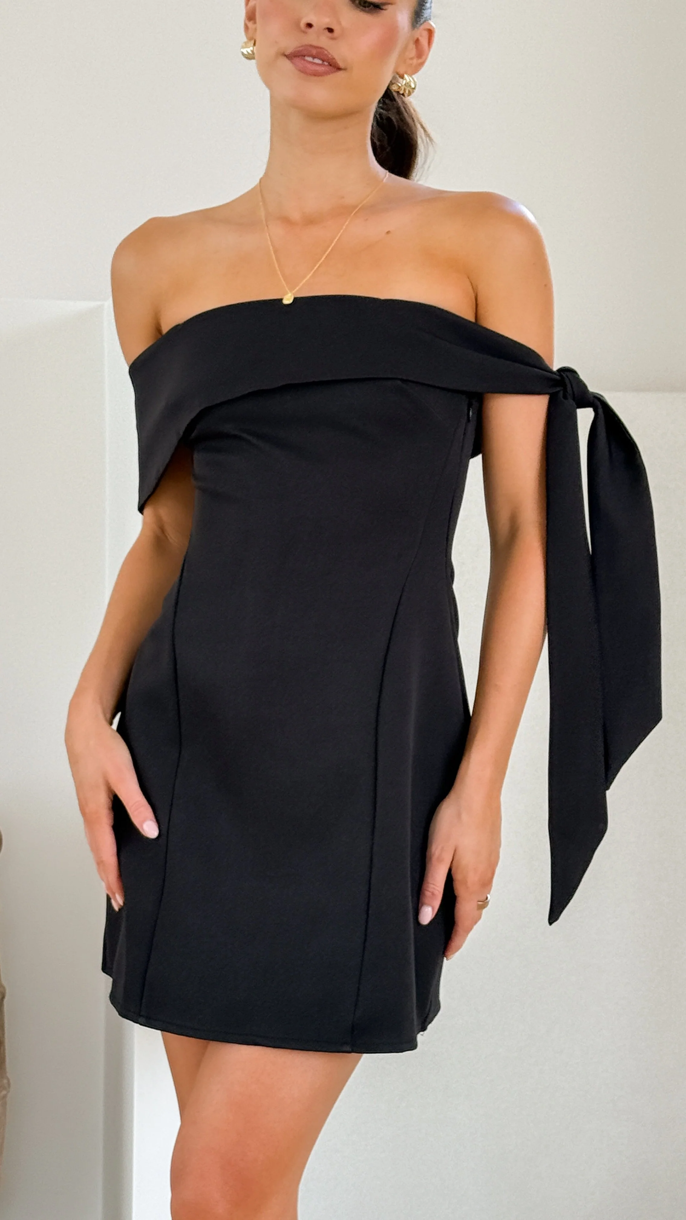 Halen Off Shoulder Mini Dress - Black - Image 10