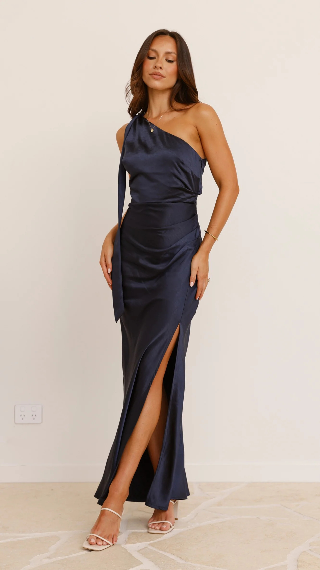 Halle One Shoulder Maxi Dress - Navy - Image 5