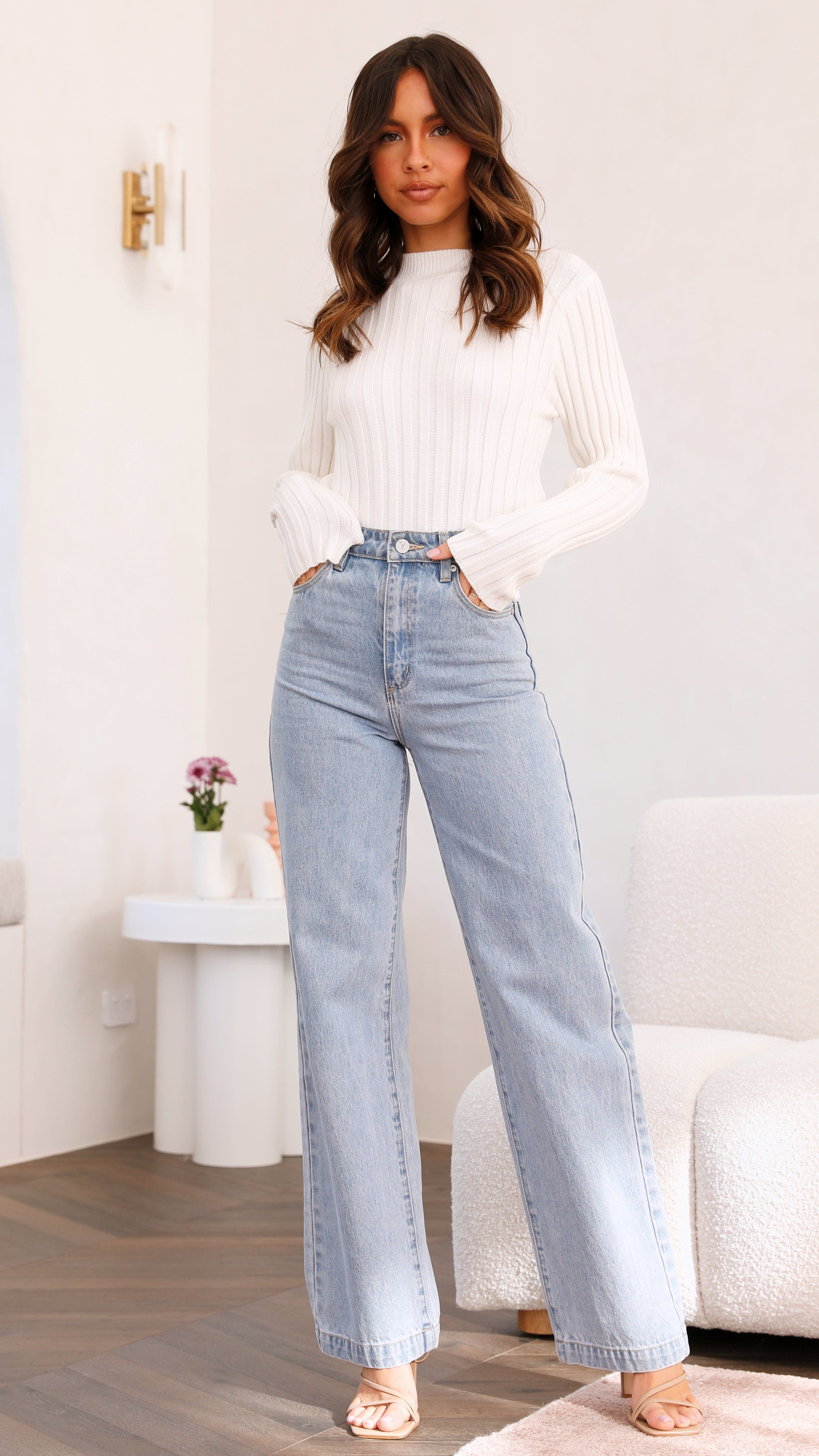 Imogen Long Sleeve Knit Crop - White - Image 10