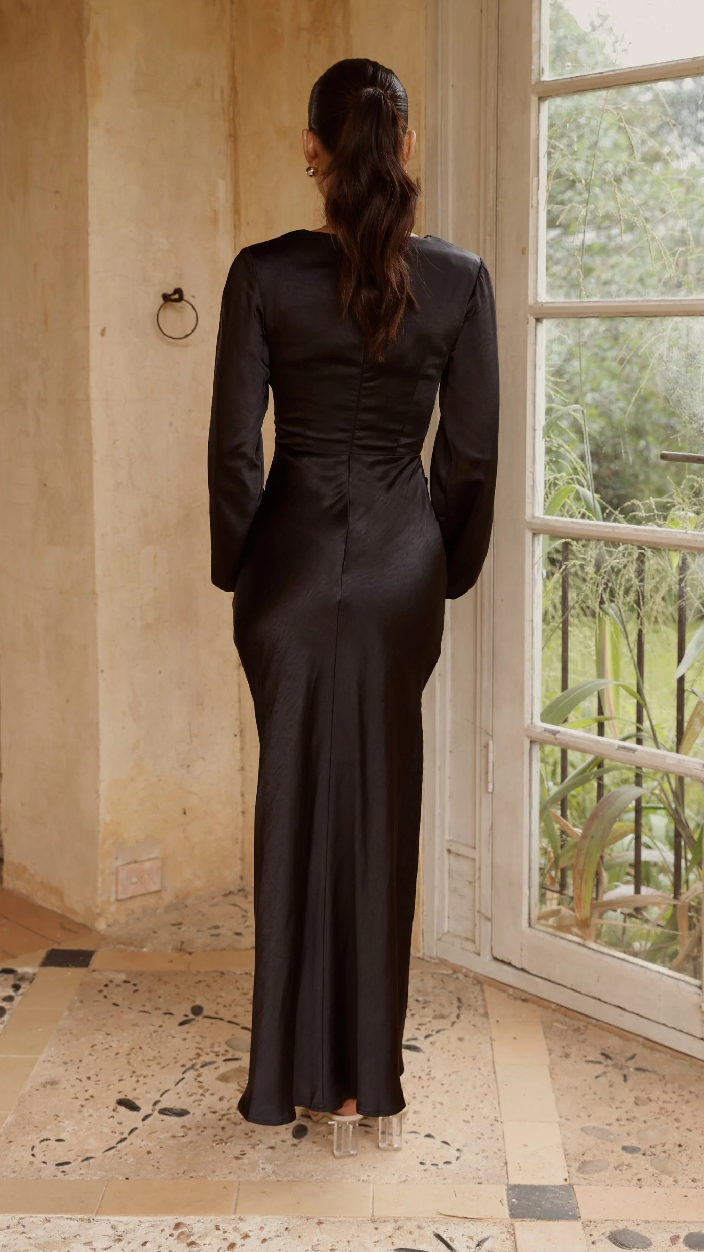 Ivy Long Sleeve Tie Front Maxi Dress - Black - Image 2