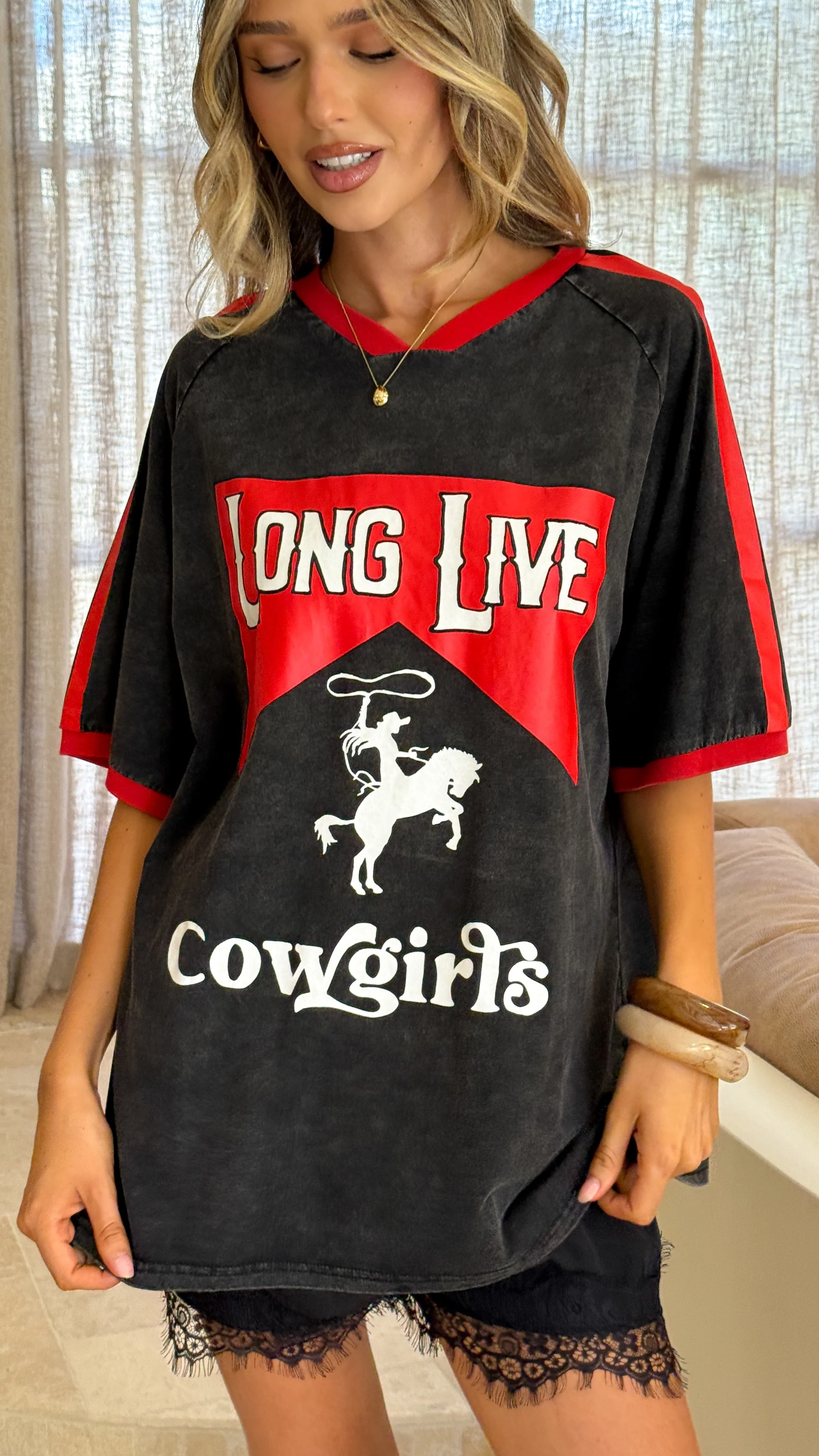 Long Live Cowgirls Oversized Tee - Black/Red - Image 7