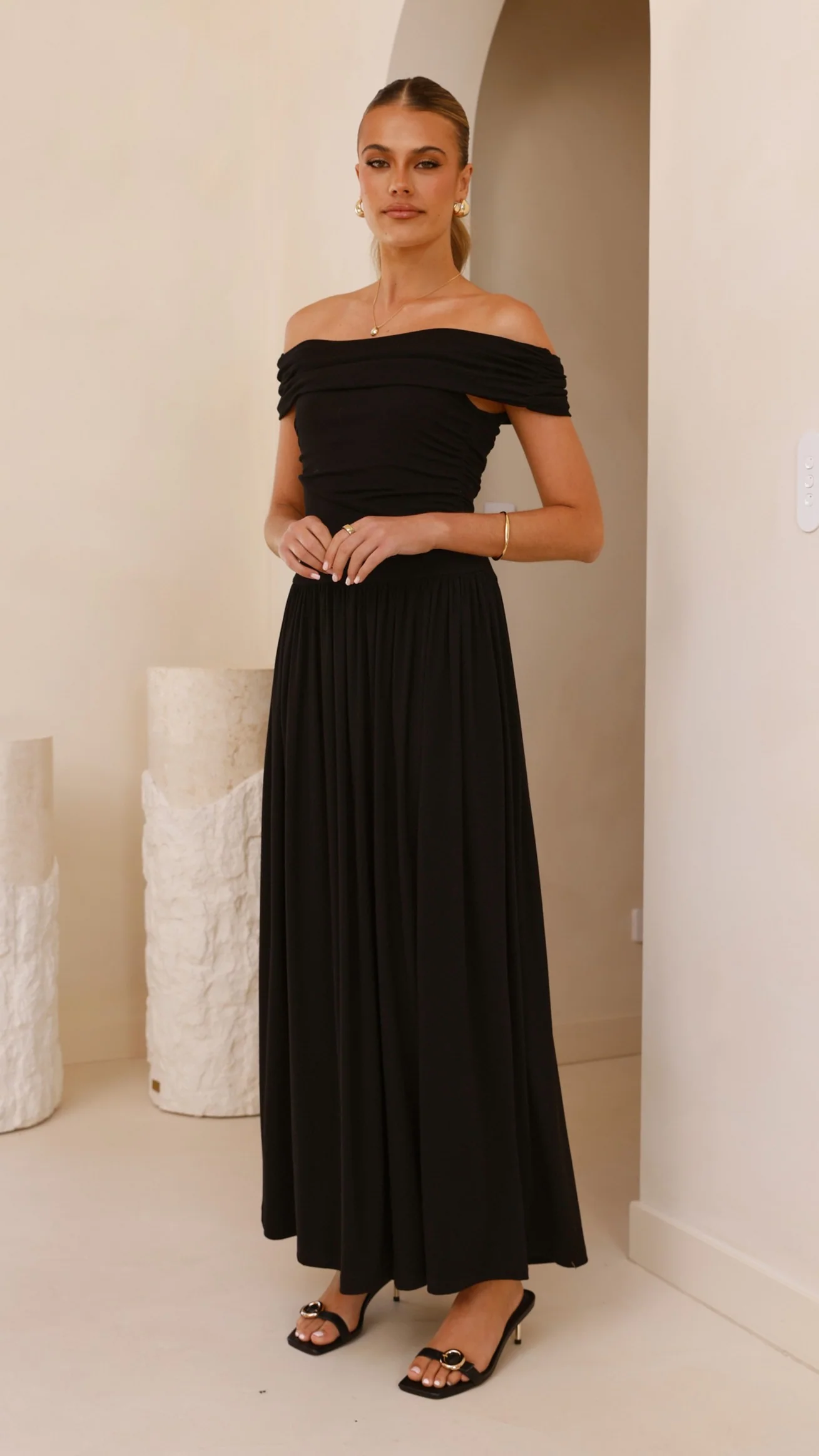 Manalla Maxi Dress - Black - Image 10