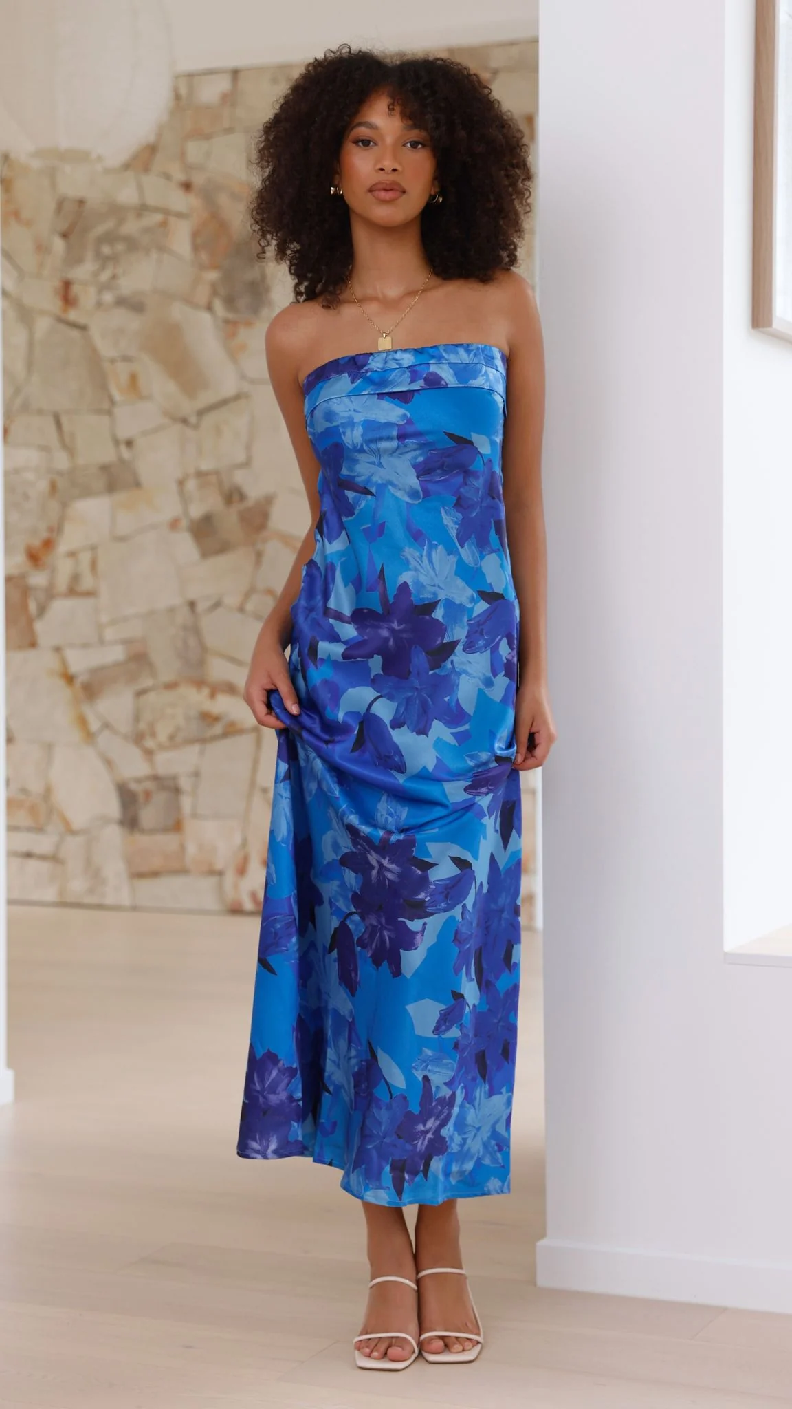Miya Maxi Dress - Blue Floral - Image 10