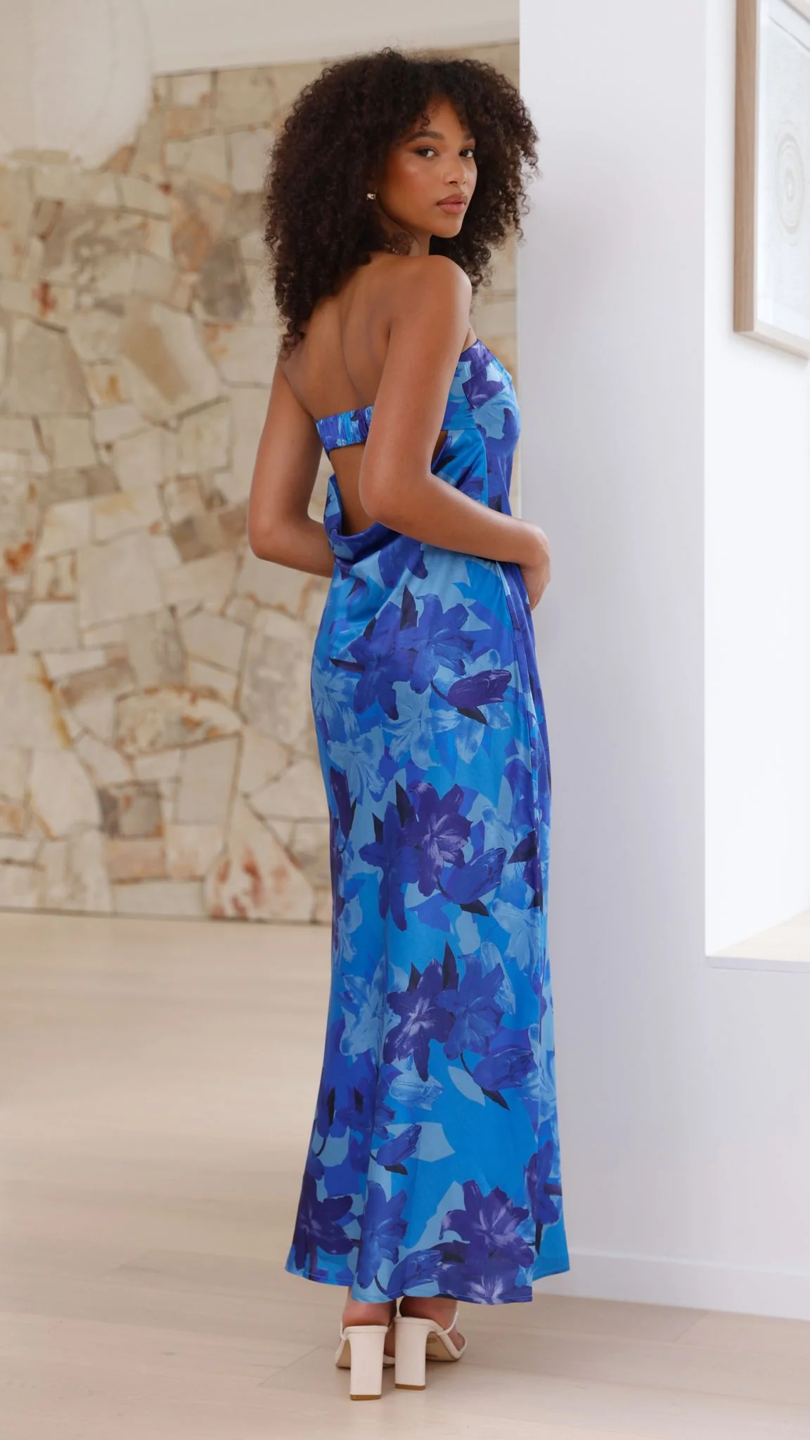 Miya Maxi Dress - Blue Floral - Image 17