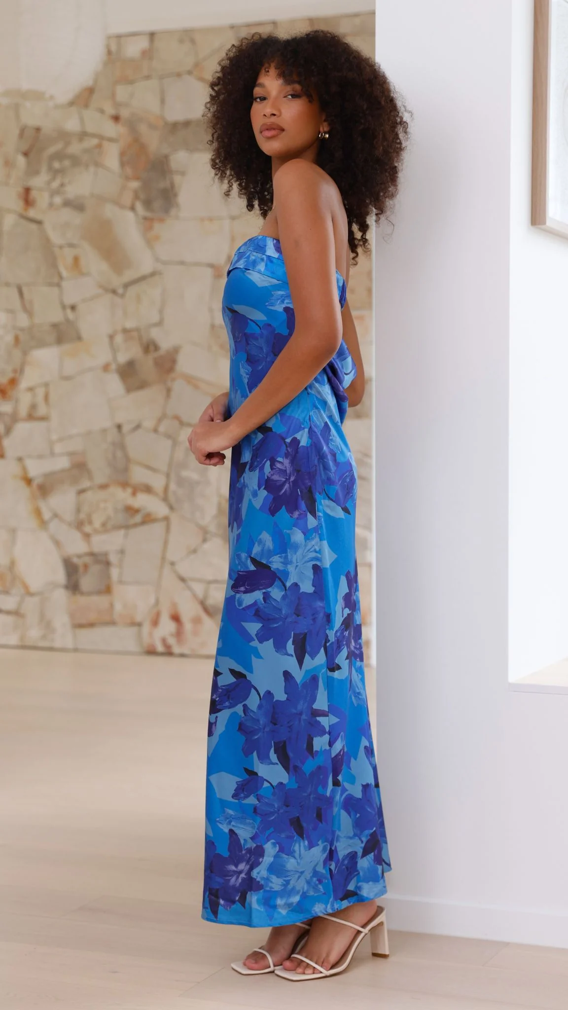 Miya Maxi Dress - Blue Floral - Image 4