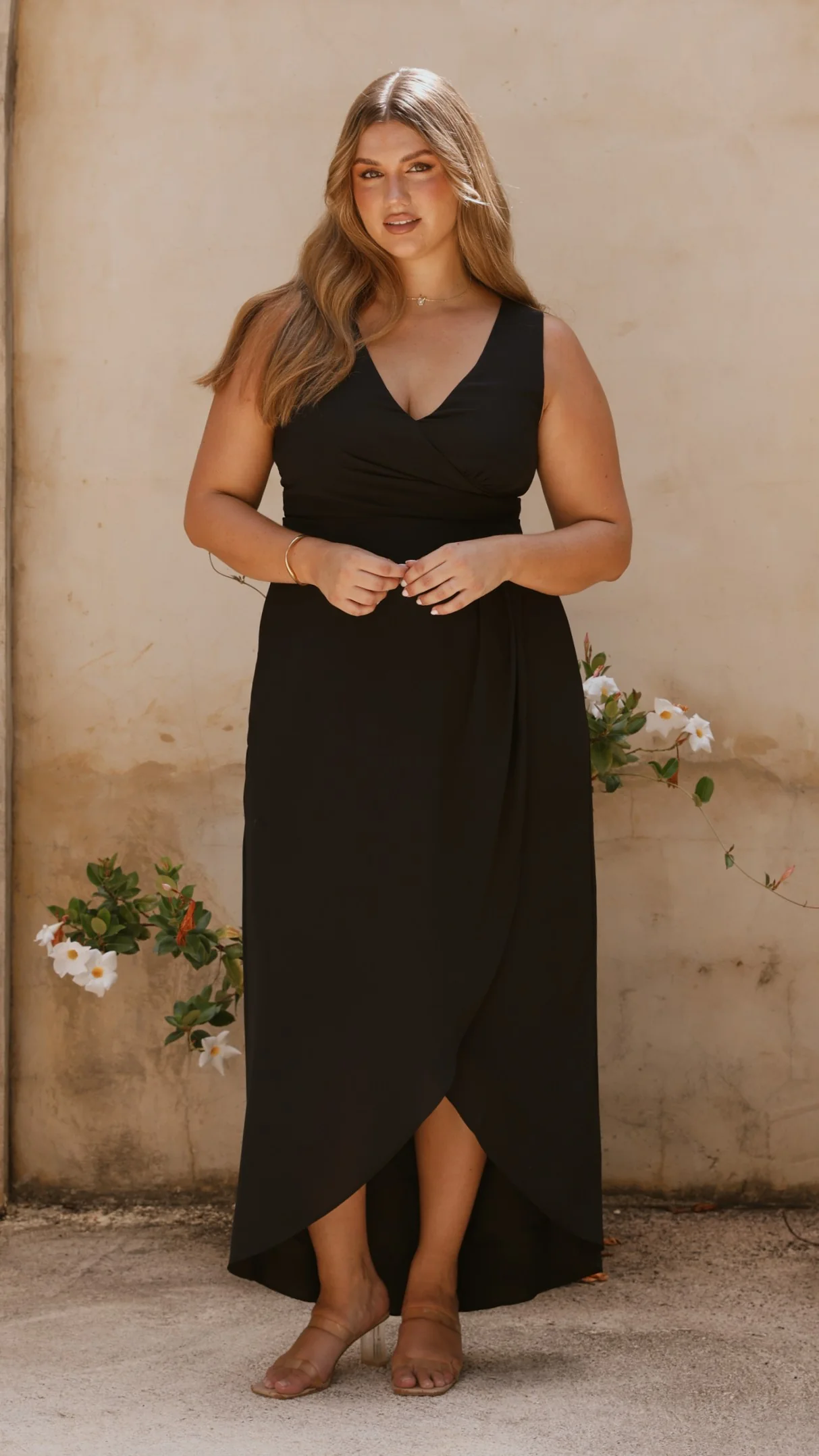 Pamela V Neck Maxi Dress - Black - Image 15