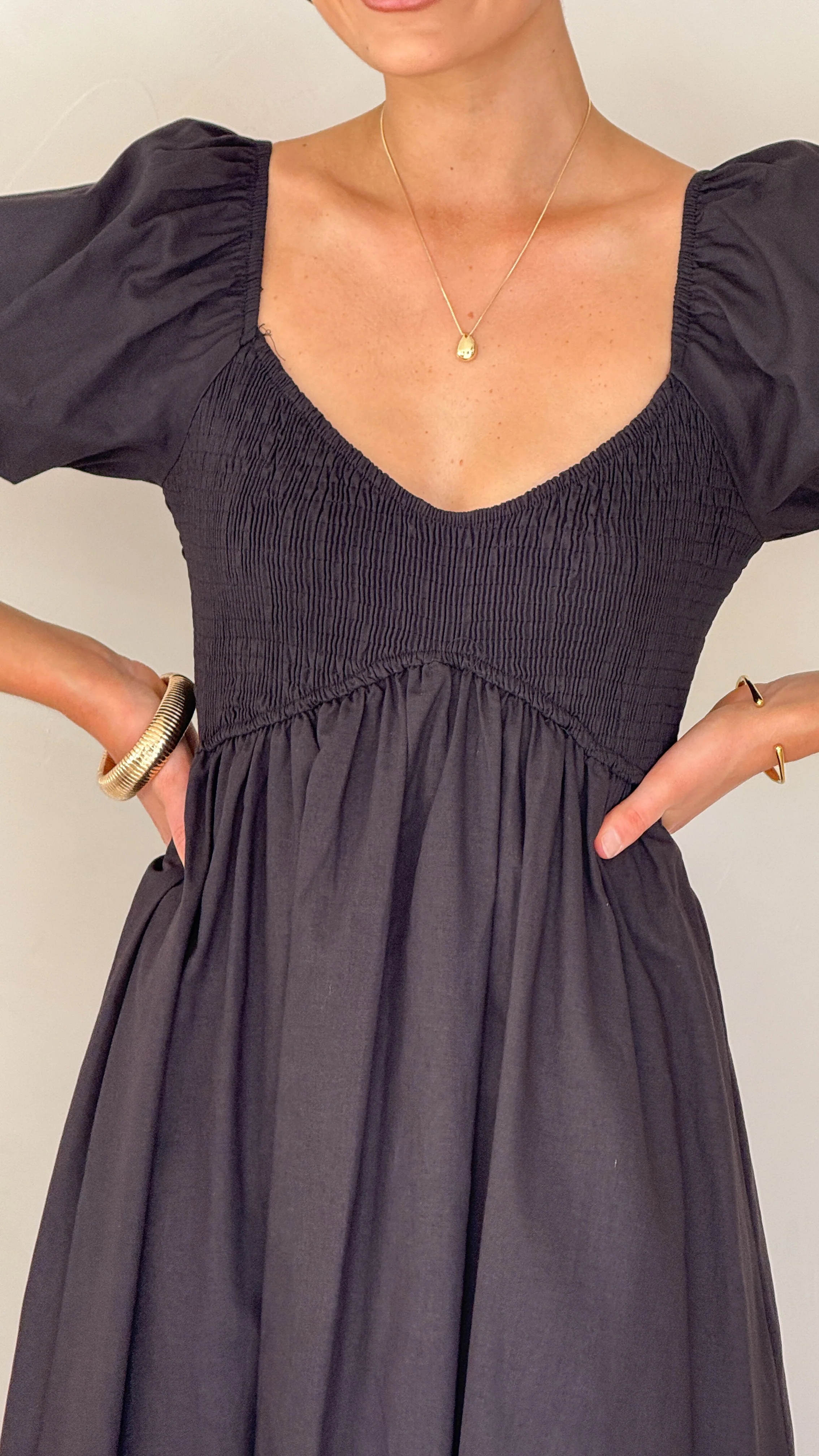 Sahirah Midi Dress - Black - Image 5
