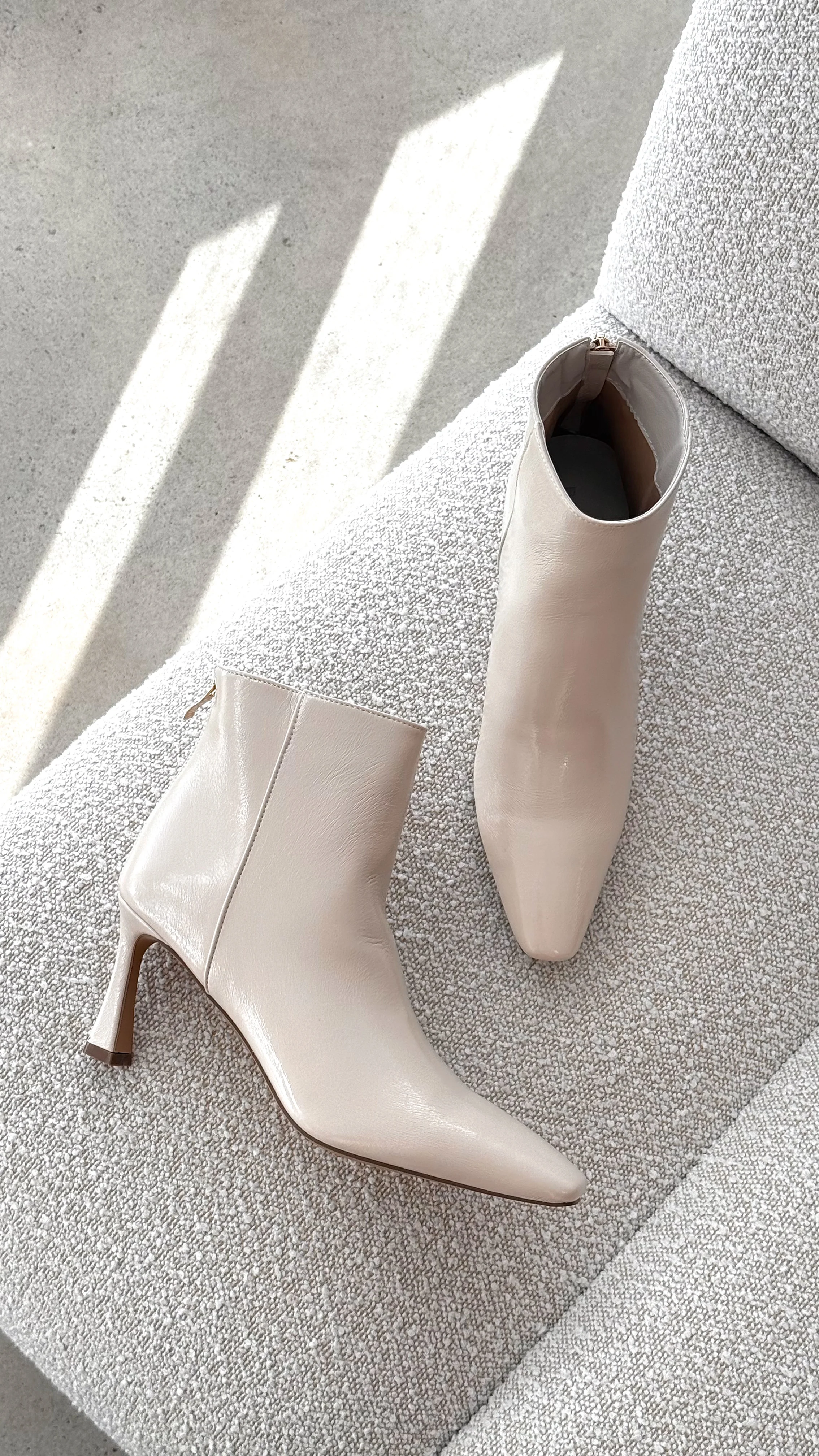 Scotty Boots - Chalk Crinkle Patent