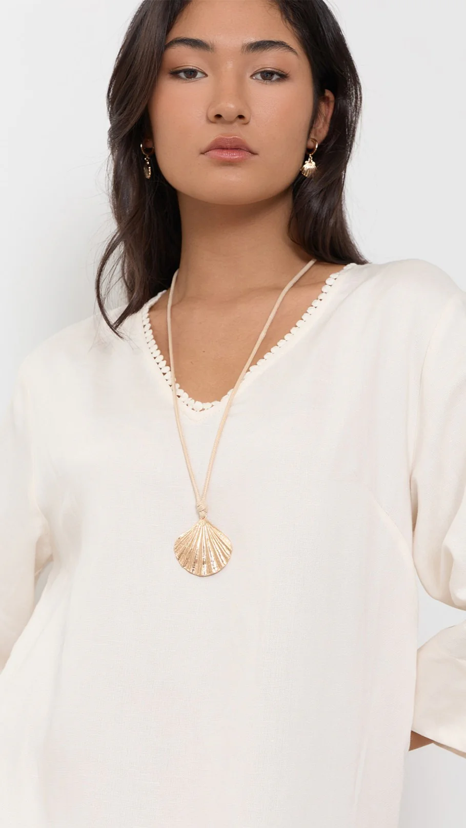 Shell Drop Adjustable Cord Necklace - Camel/Gold - Image 2