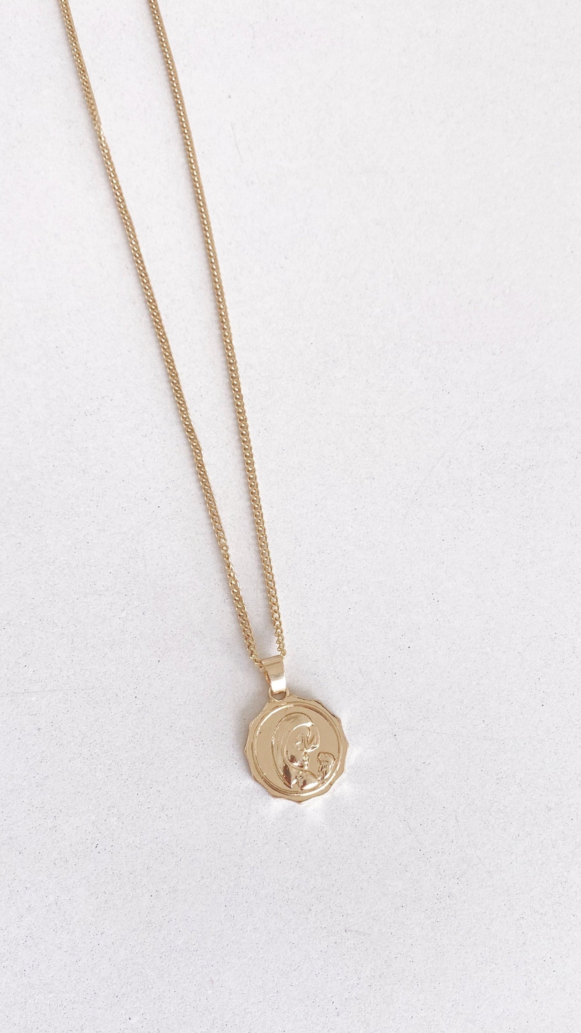 Sierra Fine Necklace Set - Gold - Image 13