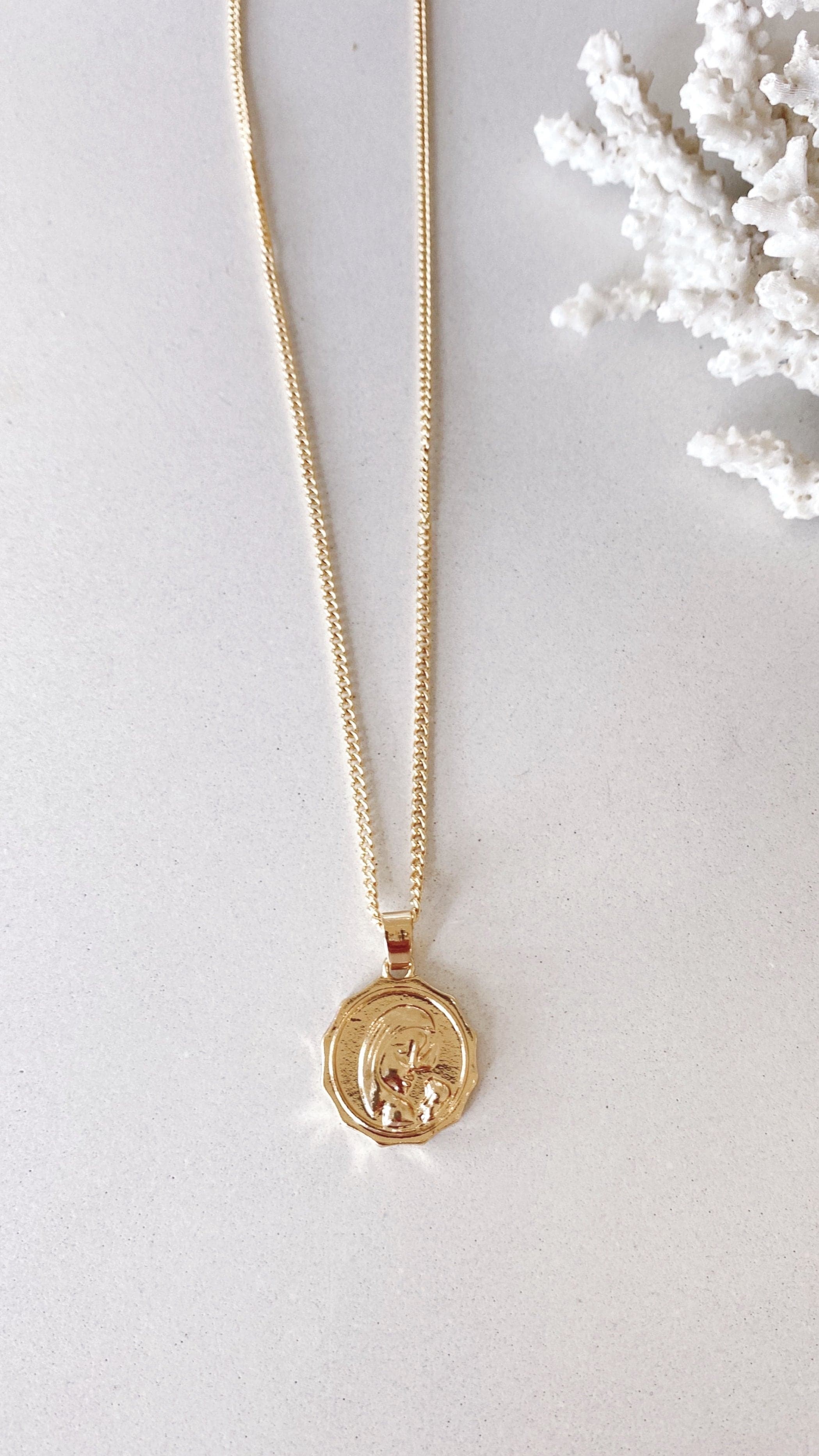 Sierra Fine Necklace Set - Gold - Image 6