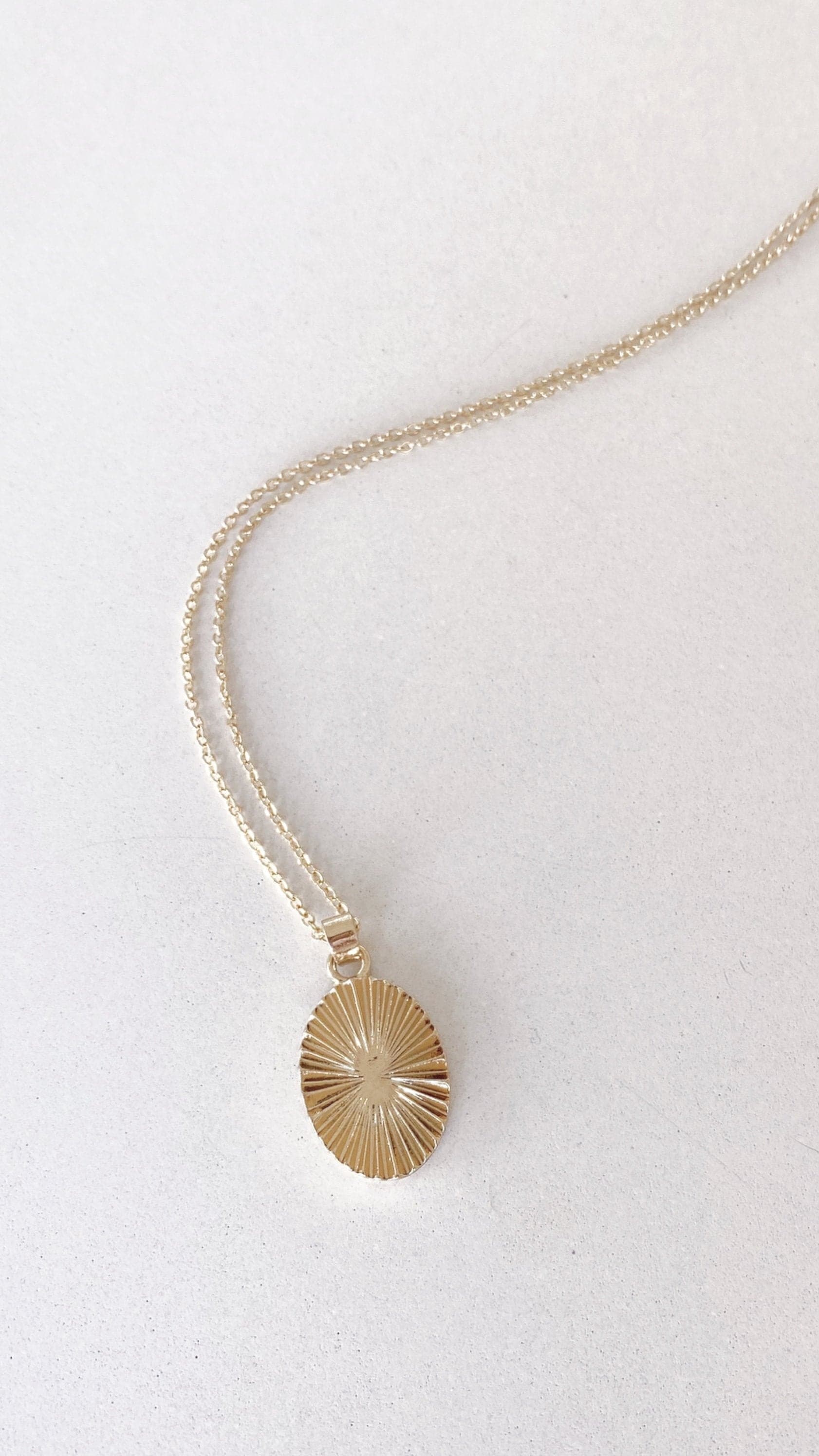 Sierra Fine Necklace Set - Gold - Image 9