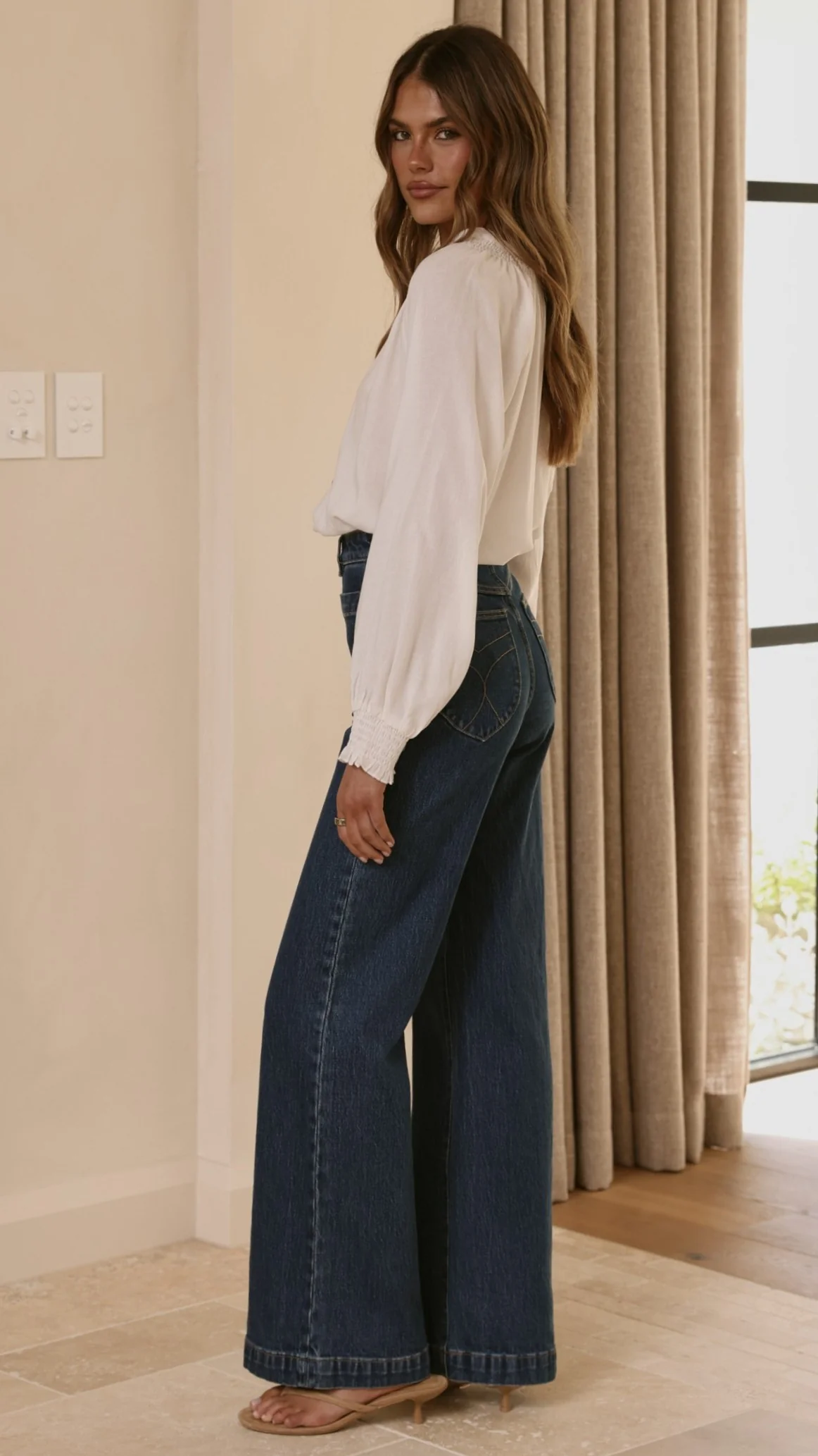 Solana Top - White - Image 2