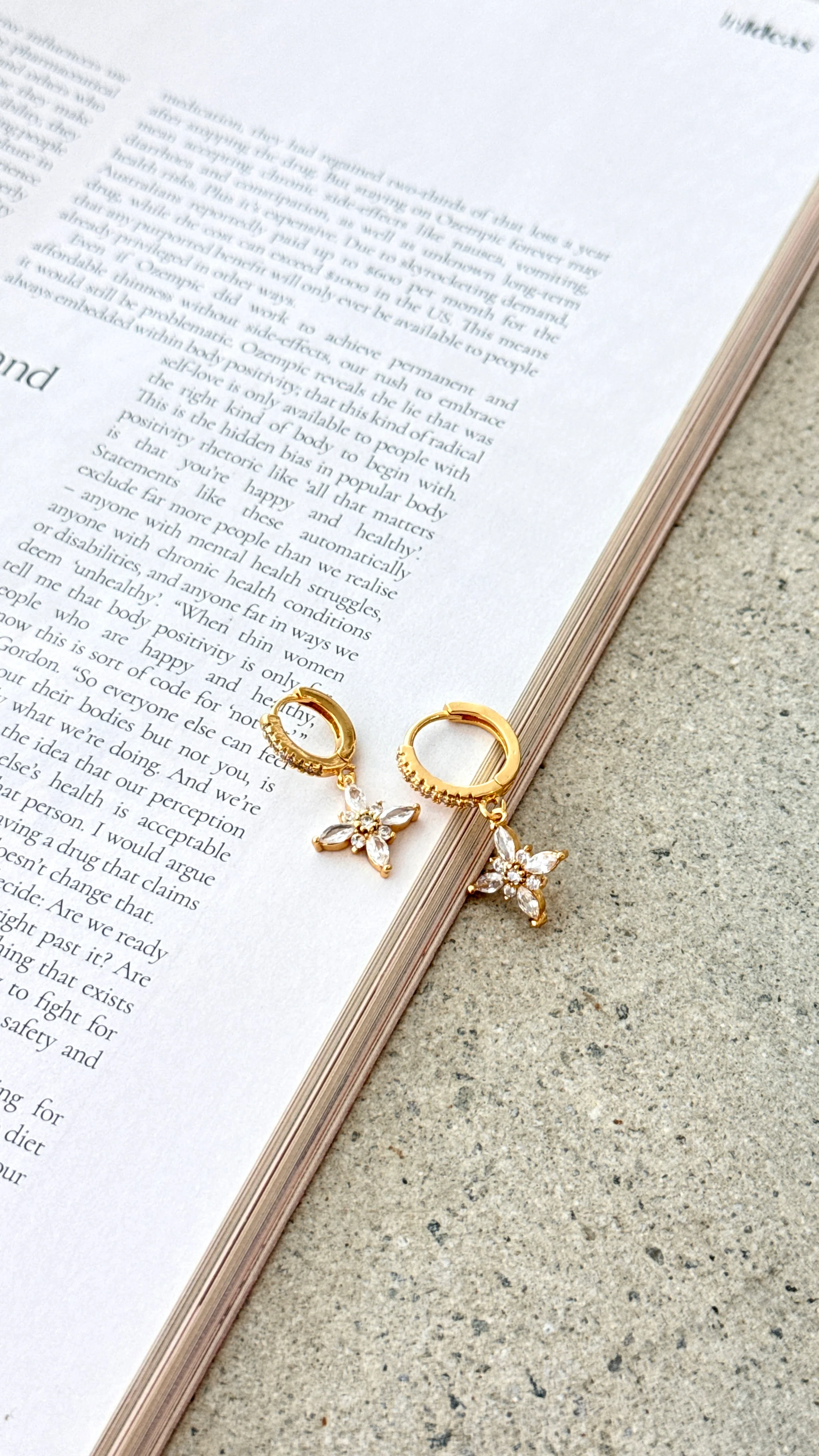 Toni Earrings - Gold - Image 2
