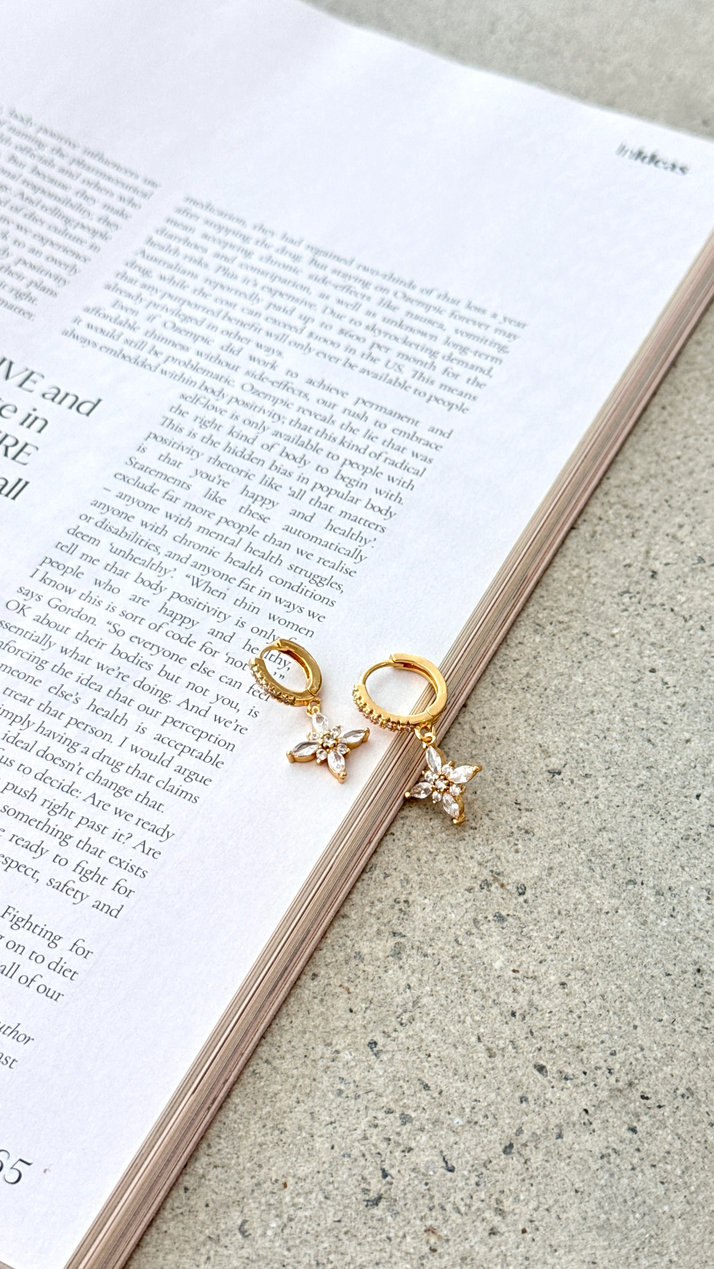 Toni Earrings - Gold - Image 4