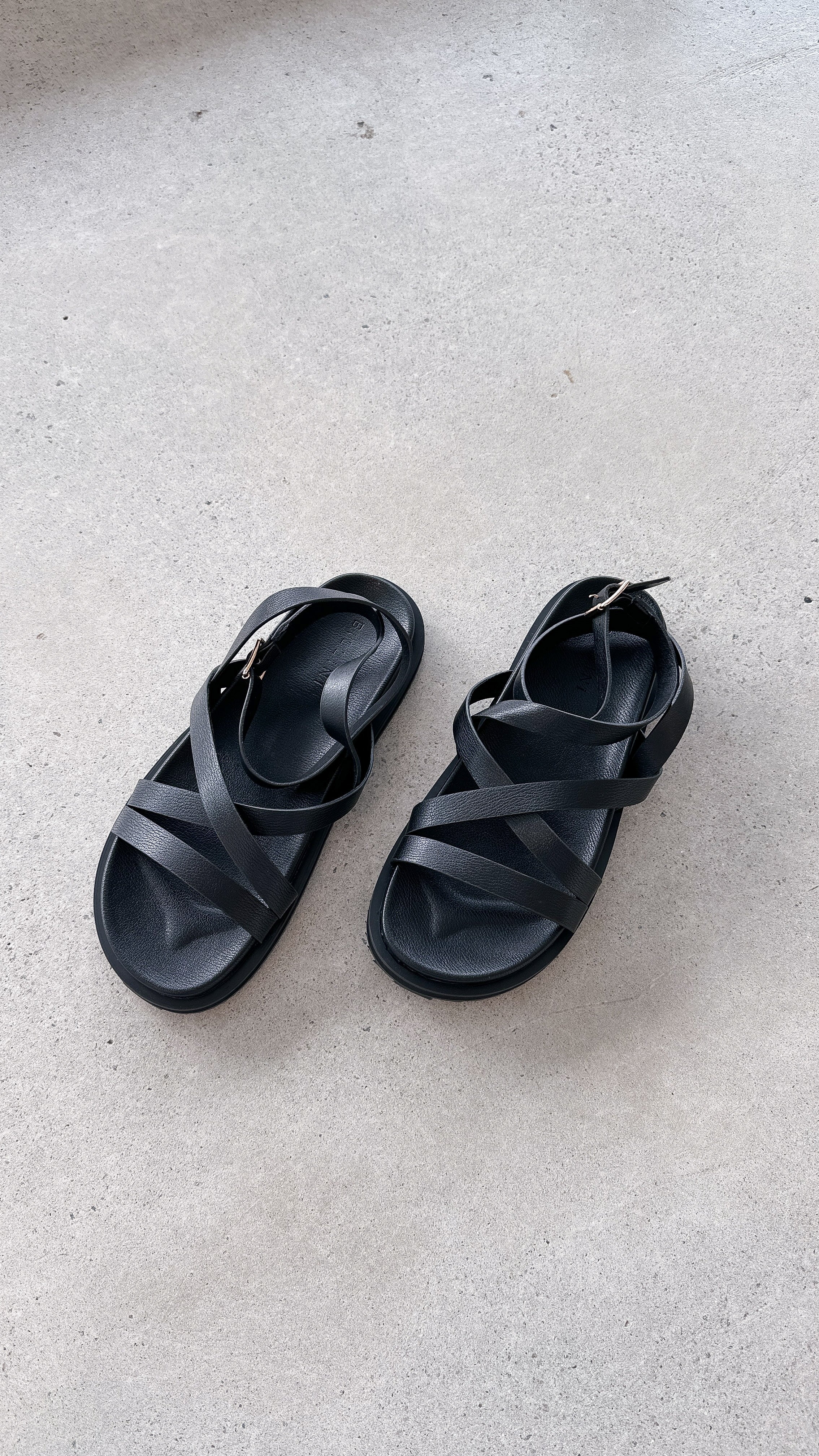 Tulsi Sandal - Black - Image 2