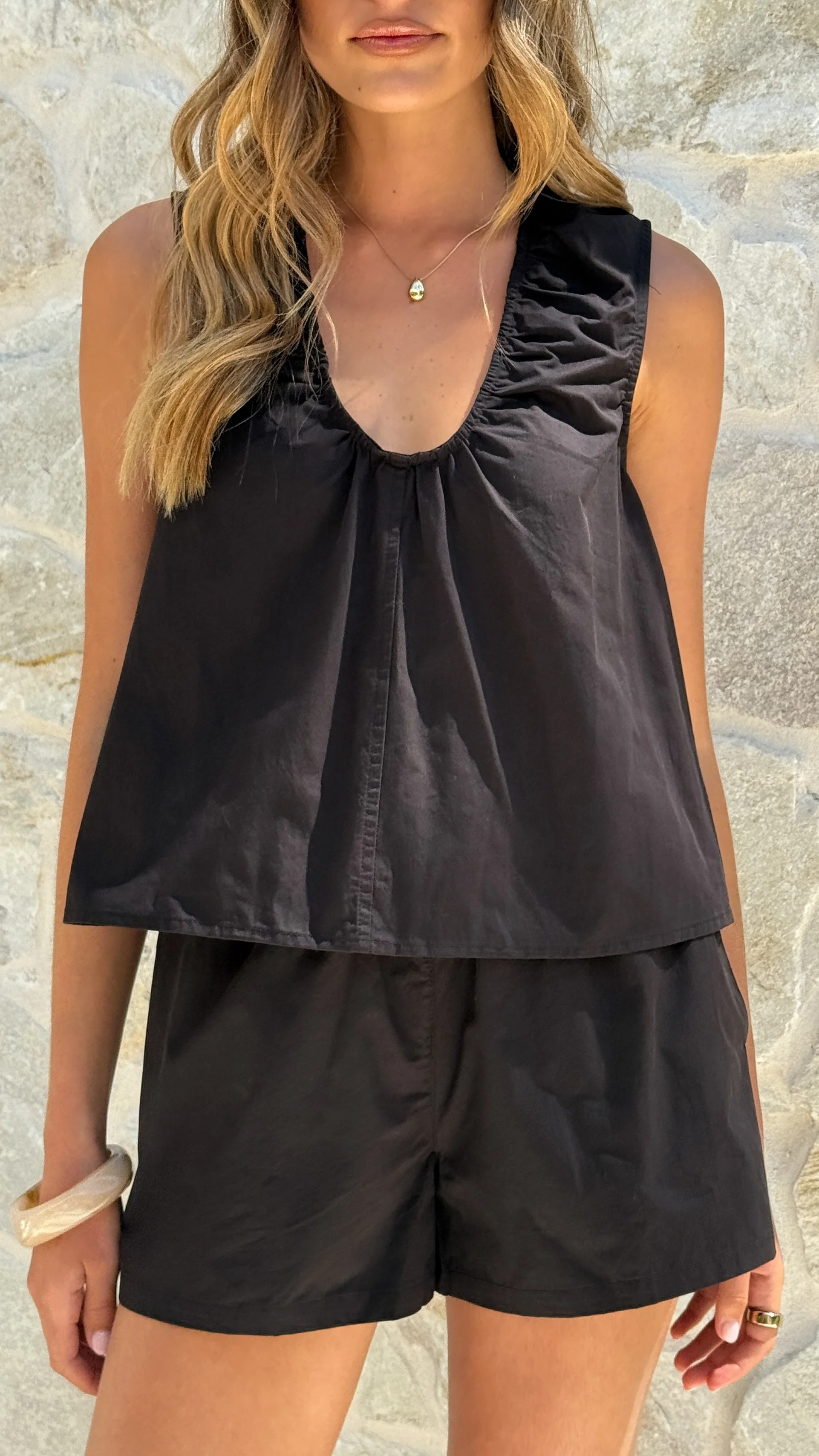 Vika Shorts - Black - Image 4