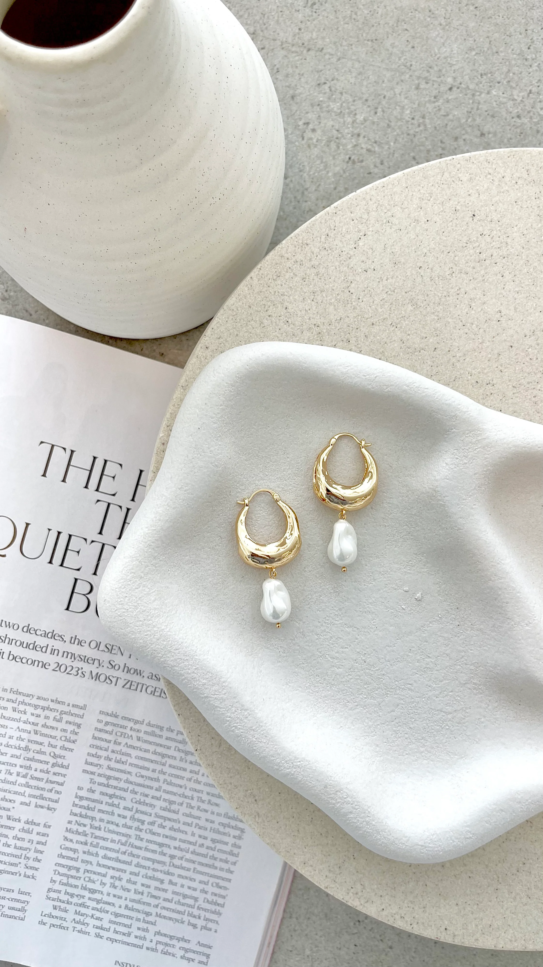 Wandrea Earrings - Gold - Image 3