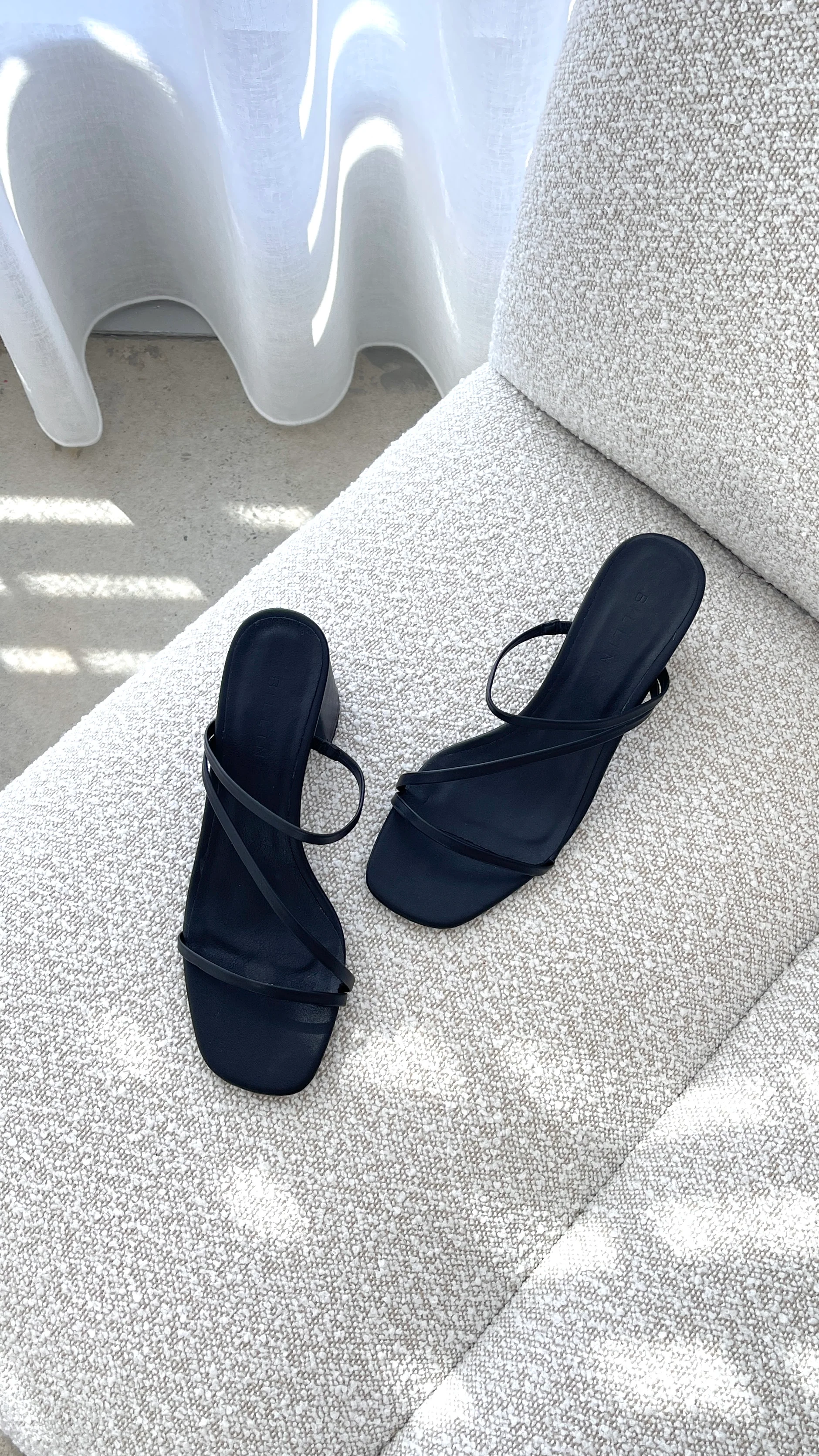 Yazmin Heel  - Black - Image 4